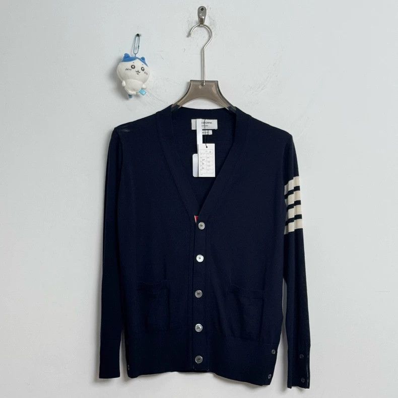 Thom Browne Thom Browne size0 A beautiful wool sweater with four blue a Size US XS / EU 42 / 0 - 1 Thumbnail