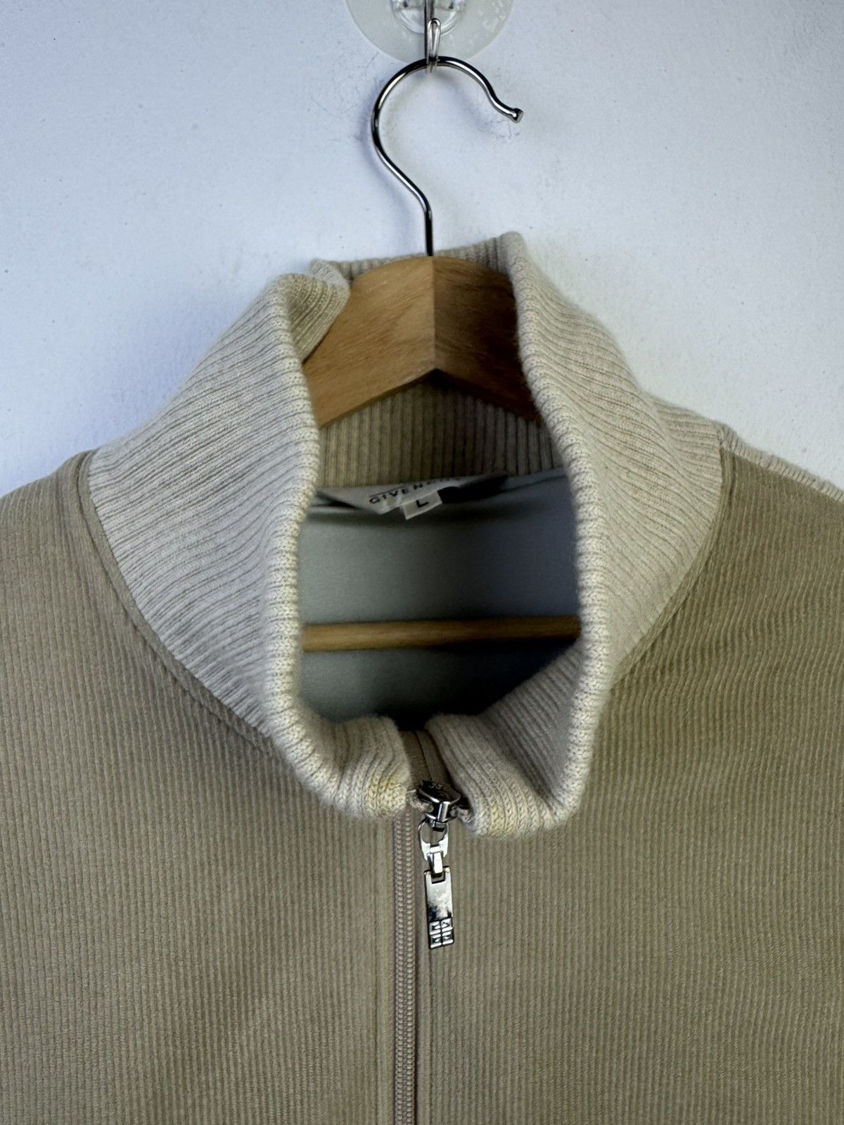 Givenchy Vintage Givenchy Sweater Sleeveless Jacket Size US L / EU 52-54 / 3 - 5 Thumbnail