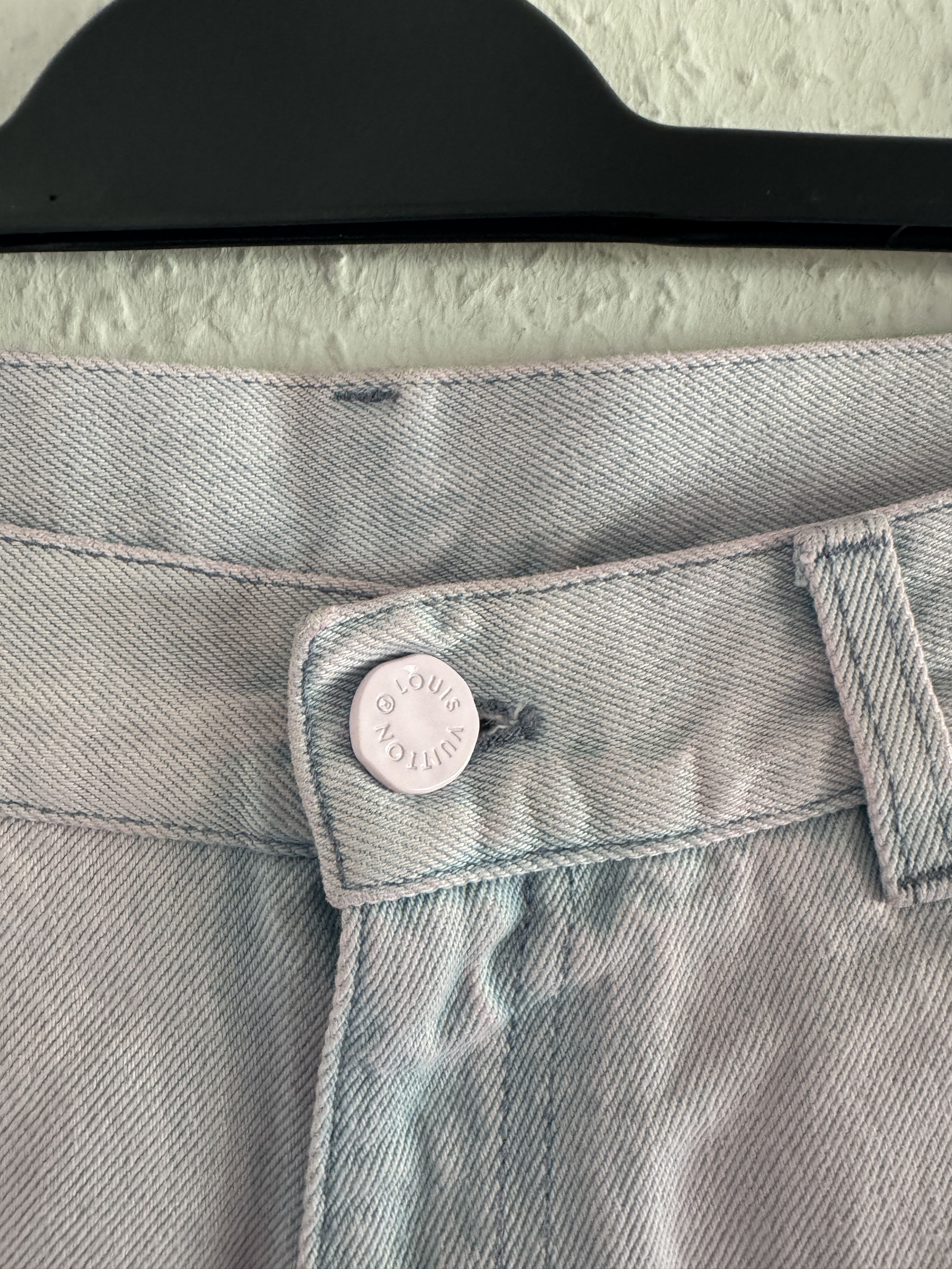 Louis Vuitton Louis Vuitton Bleached Pink Denim Pants Size US 34 / EU 50 - 3 Thumbnail