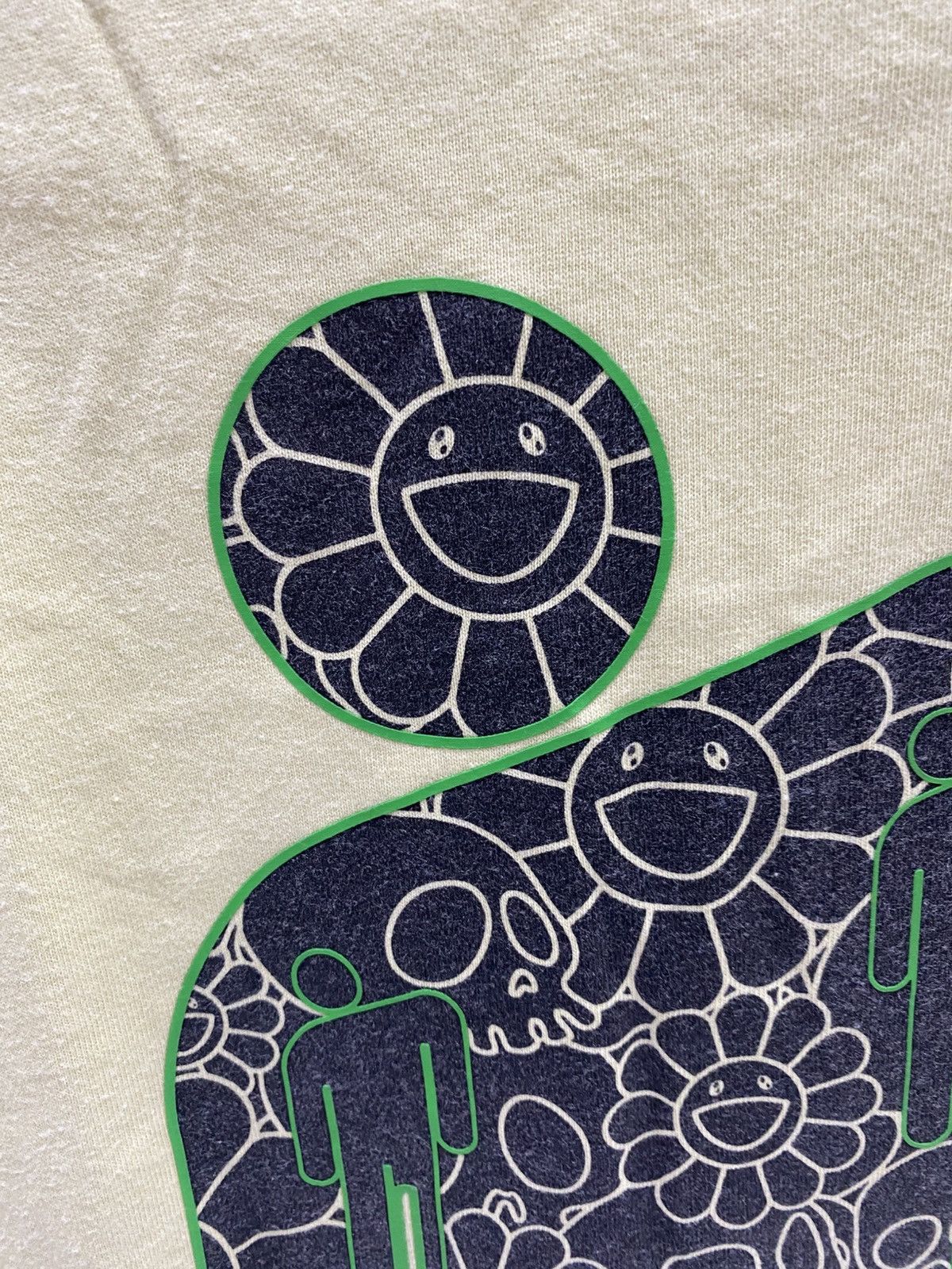BILLIE EILISH X TAKASHI MURAKAMI X UNIQLO TSHIRT