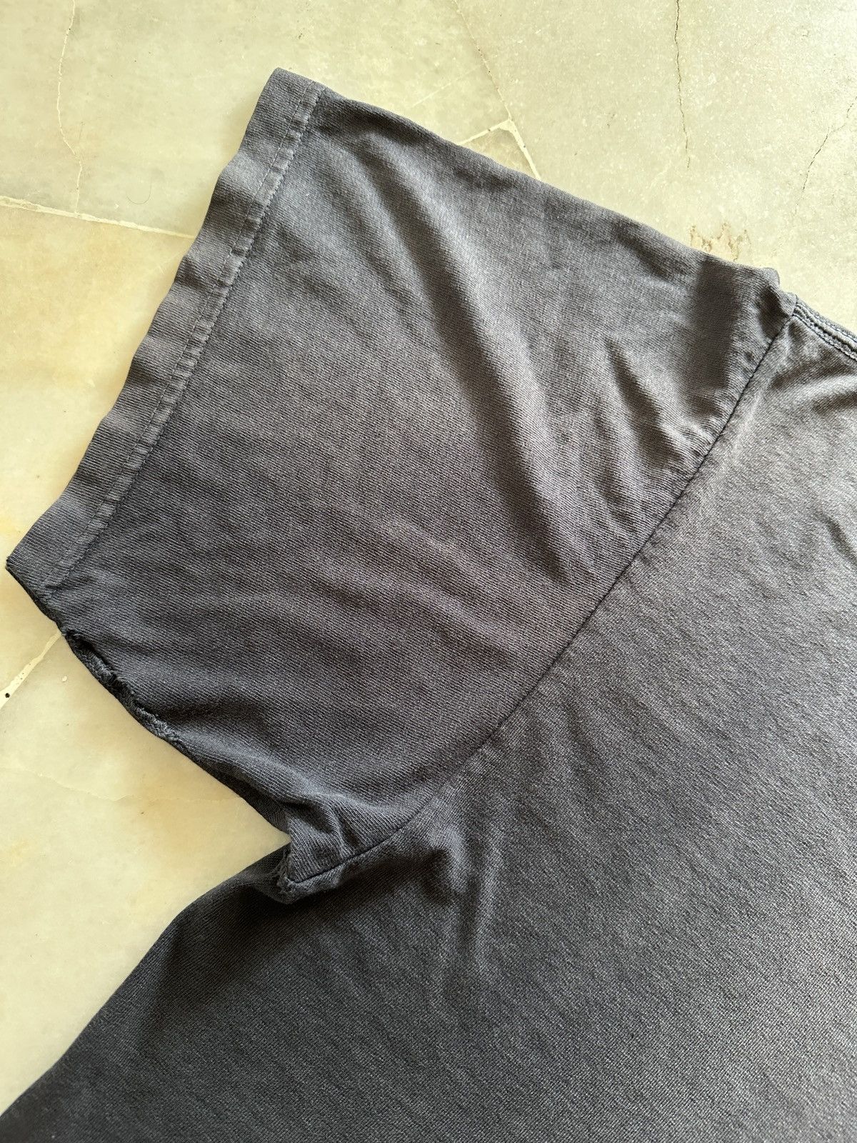 Vintage 2000’s SOUNDTRACK - DJ - HEAVY DESTROYED THRASHED SHIRT Size US XL / EU 56 / 4 - 5 Thumbnail