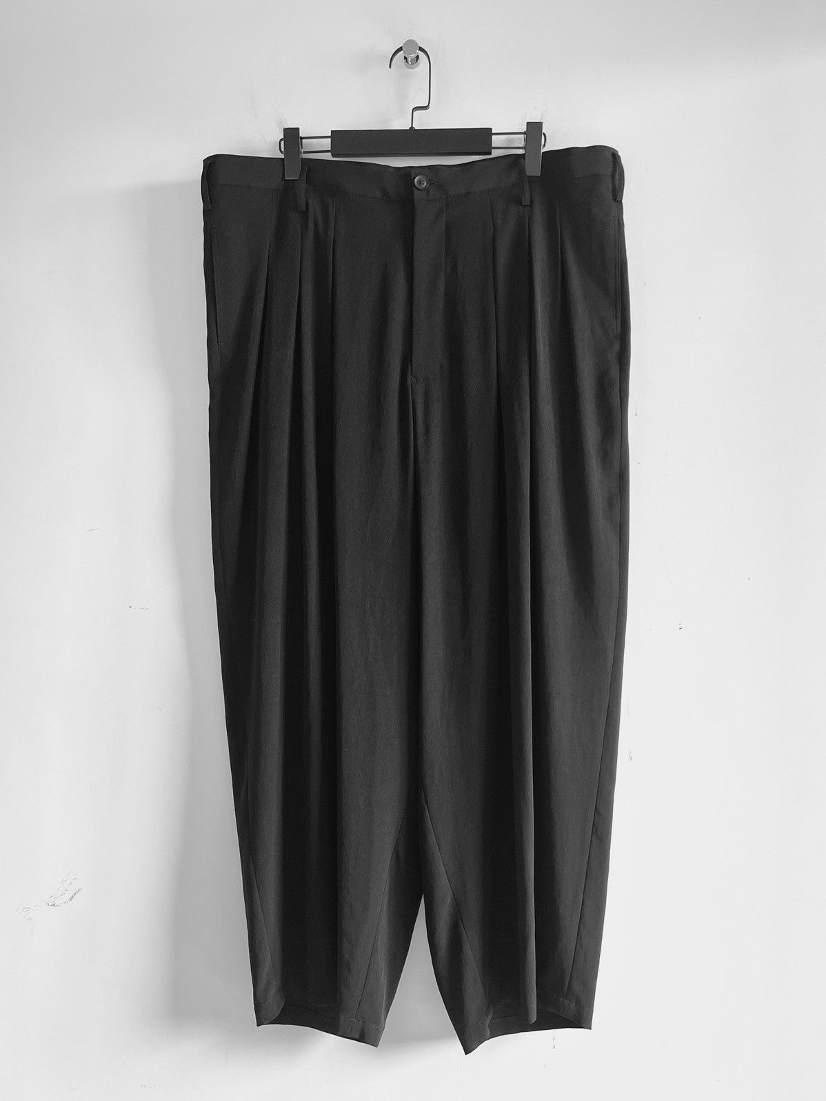 Yohji Yamamoto Yohji Yamamoto Pour Homme - de Chine 12 tuck pants Size US 32 / EU 48 - 1 Thumbnail