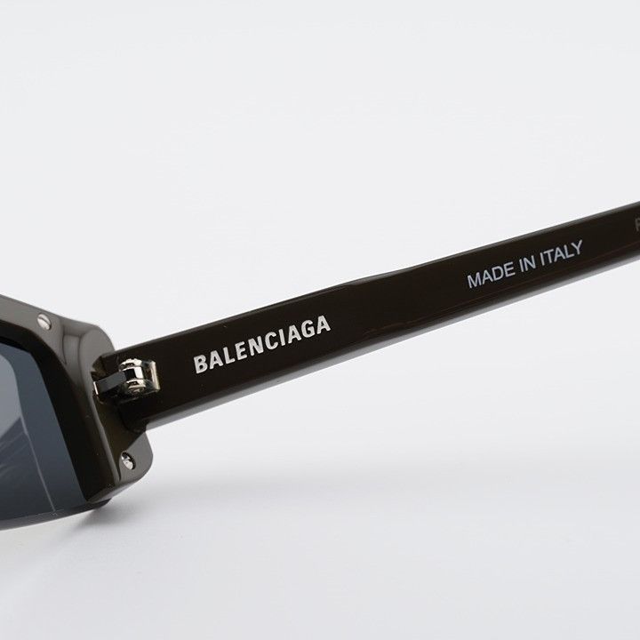 Balenciaga Balenciaga BB0003S 012 Sunglasses Brown Shield Frame Size ONE SIZE - 9 Thumbnail