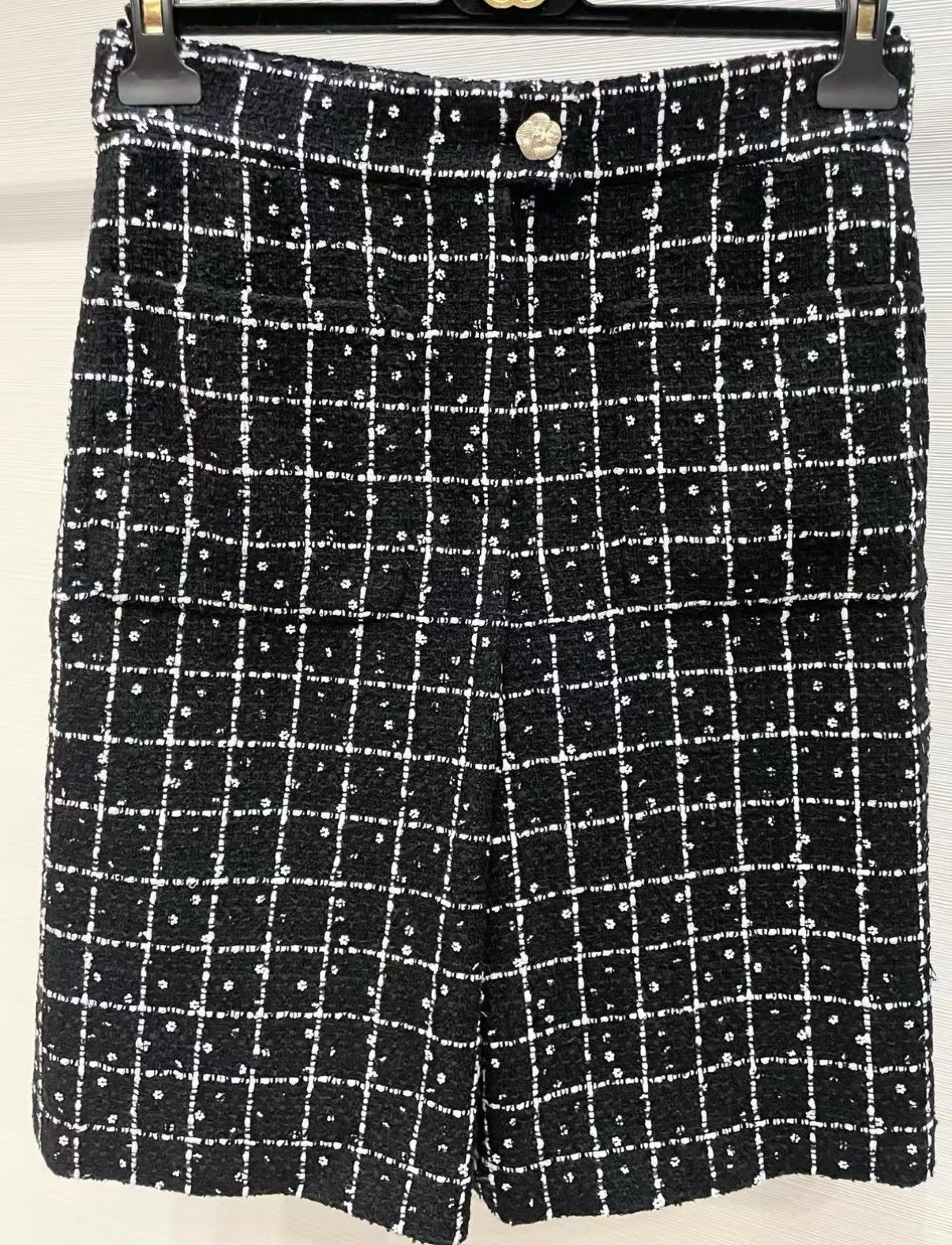 Chanel Chanel 23K Classic Black & White Plaid Tweed Culottes J33 Size 25" / US 0 / IT 36 - 2 Thumbnail