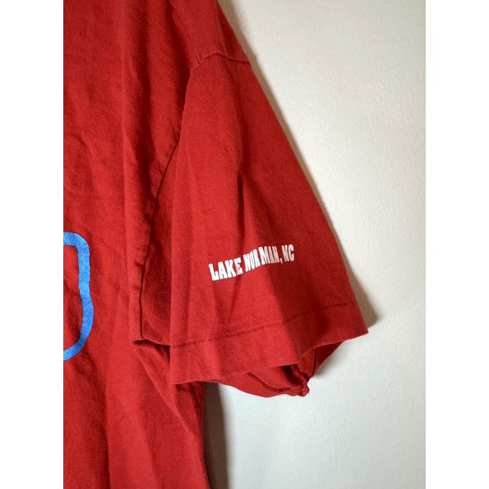Fruit Of The Loom VINTAGE Lone Star Steakhouse & Saloon Shirt Men’s Large Red Single Stitch 90s T Size US L / EU 52-54 / 3 - 7 Thumbnail