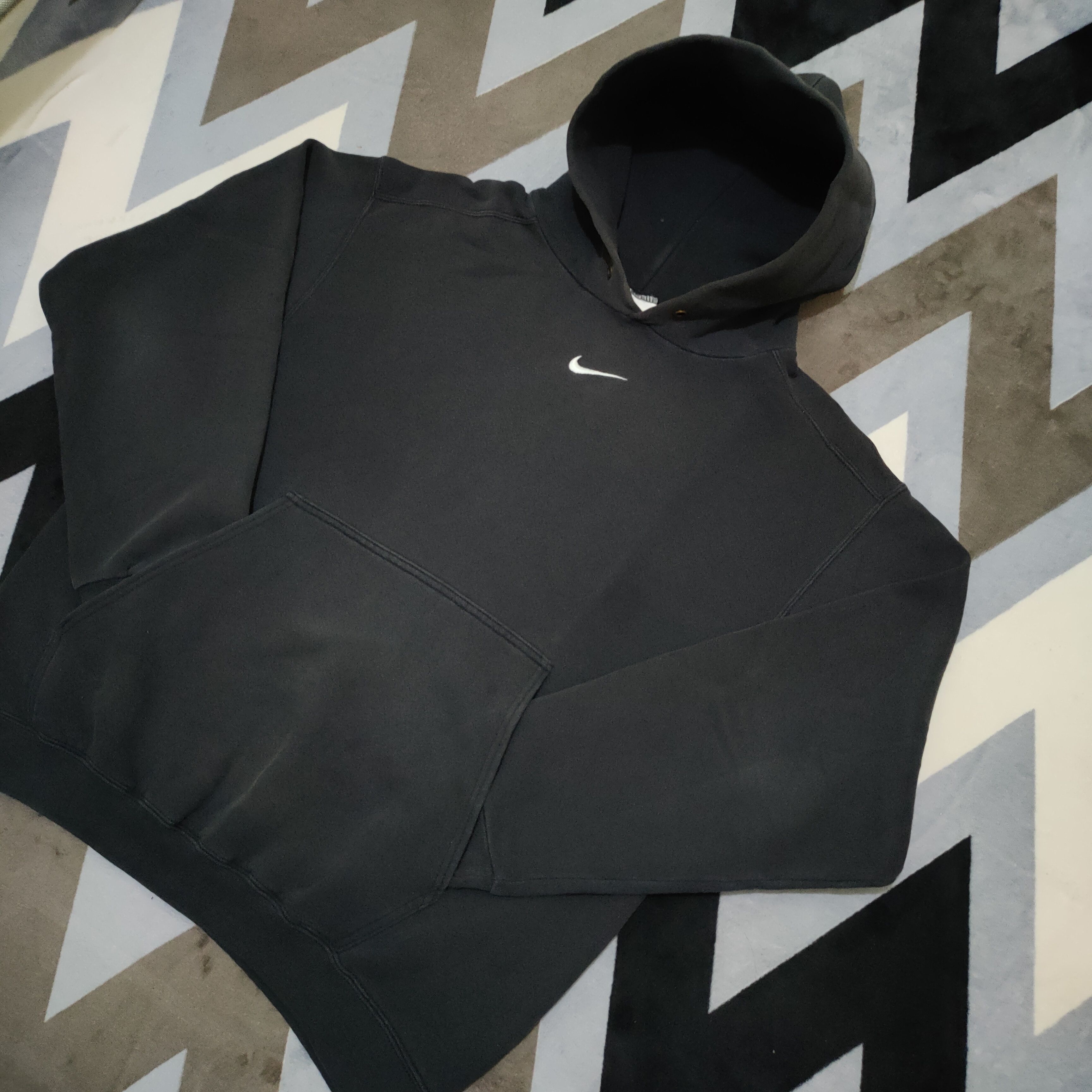 Nike × Vintage Vintage Nike Center Swoosh Black 90s Size US M / EU 48-50 / 2 - 3 Thumbnail