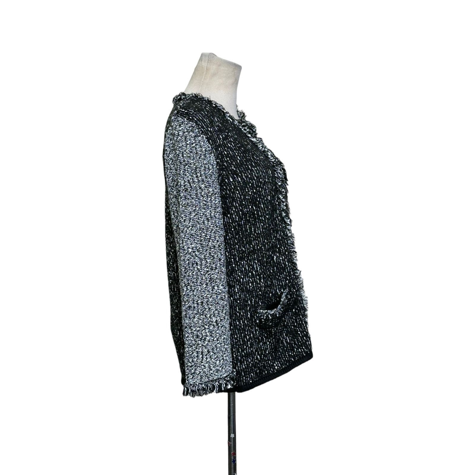 Karl Lagerfeld Karl Lagerfeld Two Tone Full Zip Knit Jacket size Small Size S / US 4 / IT 40 - 13 Thumbnail