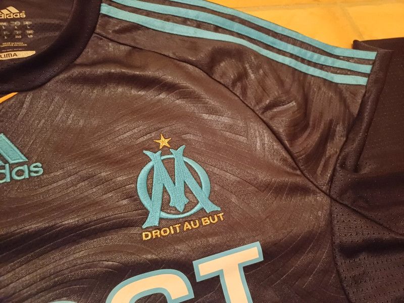 Adidas Adidas Olympique Marseille 2009-10 number three shirt Size US L / EU 52-54 / 3 - 11 Thumbnail