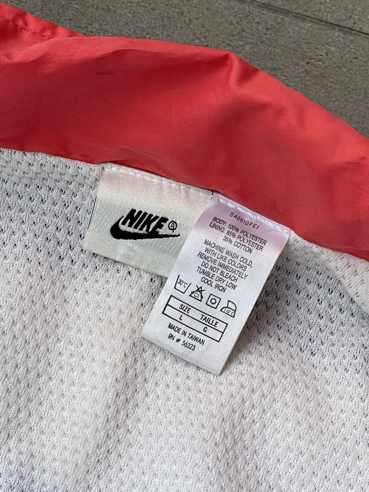 Nike 90S Nike International 3 Tone Technical Track Light Jacket Size US L / EU 52-54 / 3 - 19 Thumbnail