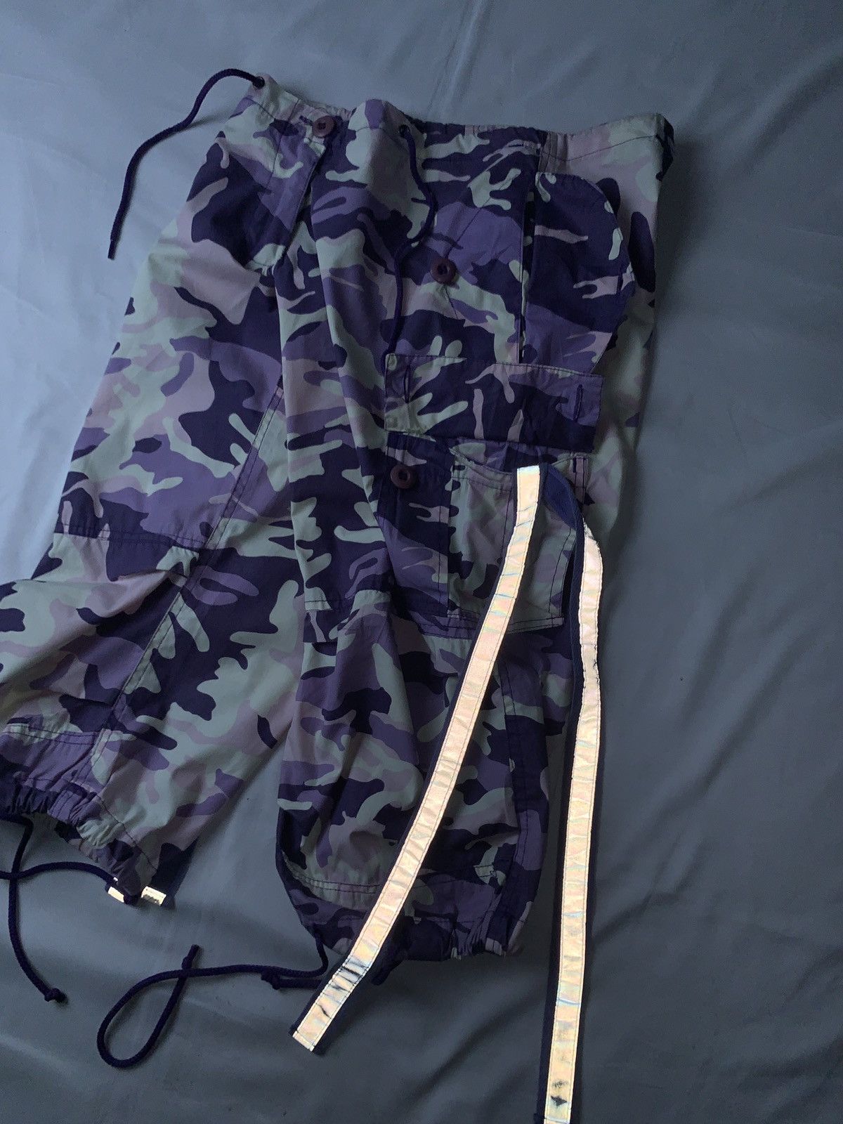 Japanese Brand 2000s UFO USA Purple Camo Combat Cargo Capri Pants Size 28" / US 6 / IT 42 - 5 Thumbnail