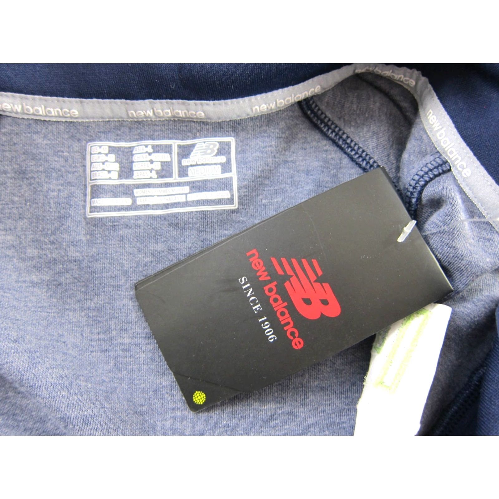 New Balance NWT New Balance Jacket Women M Blue MIT Massachusetts Institute Of Technology Windbreaker City, Classic, Outdoor 90s (if applicable) Mens Size M / US 6-8 / IT 42-44 - 4 Thumbnail