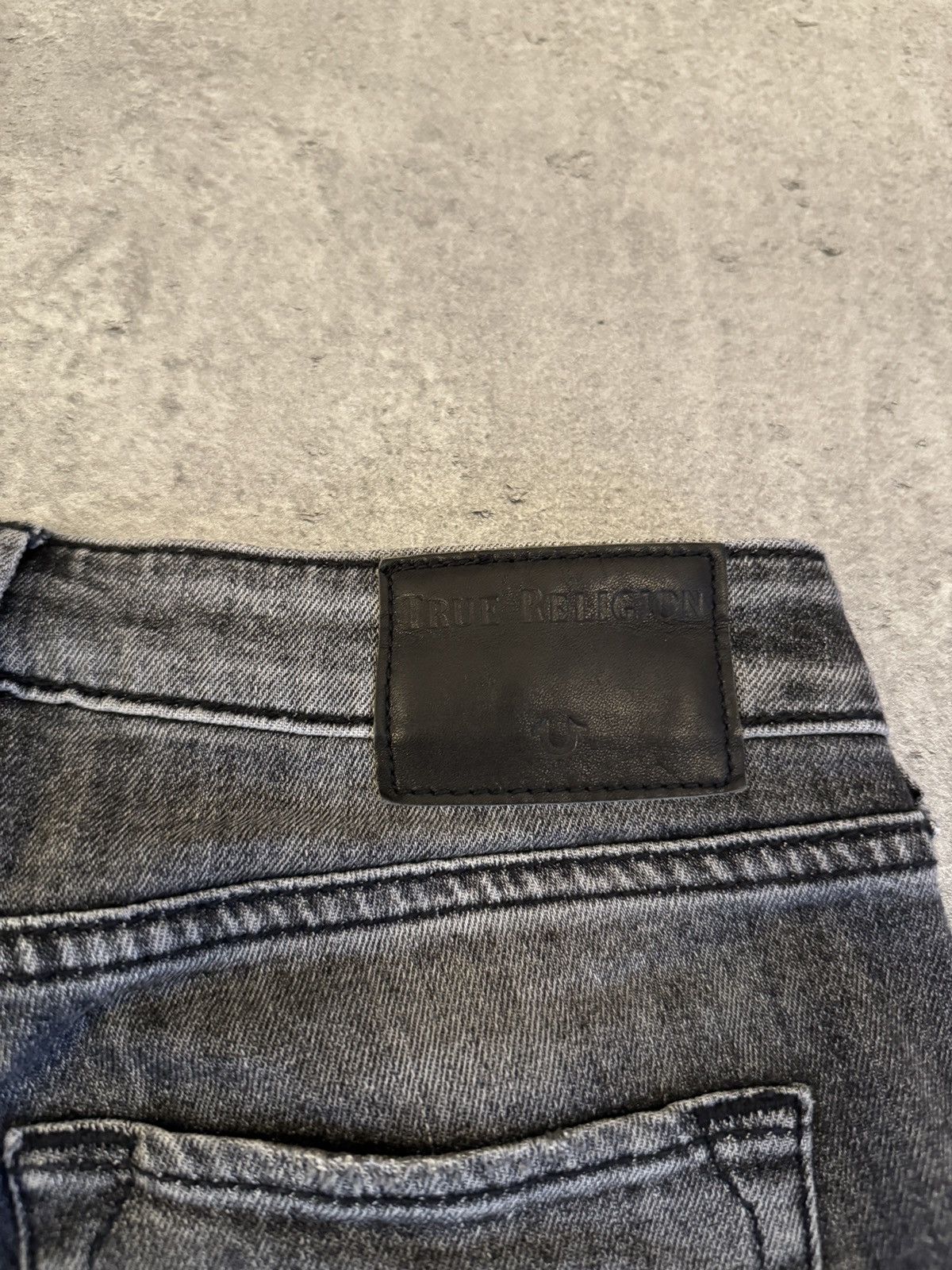 Japanese Brand × True Religion × Vintage True Religion Vintage Skinny Jeans Denim Logo Grey Logo Size 26" / US 2 / IT 38 - 4 Thumbnail