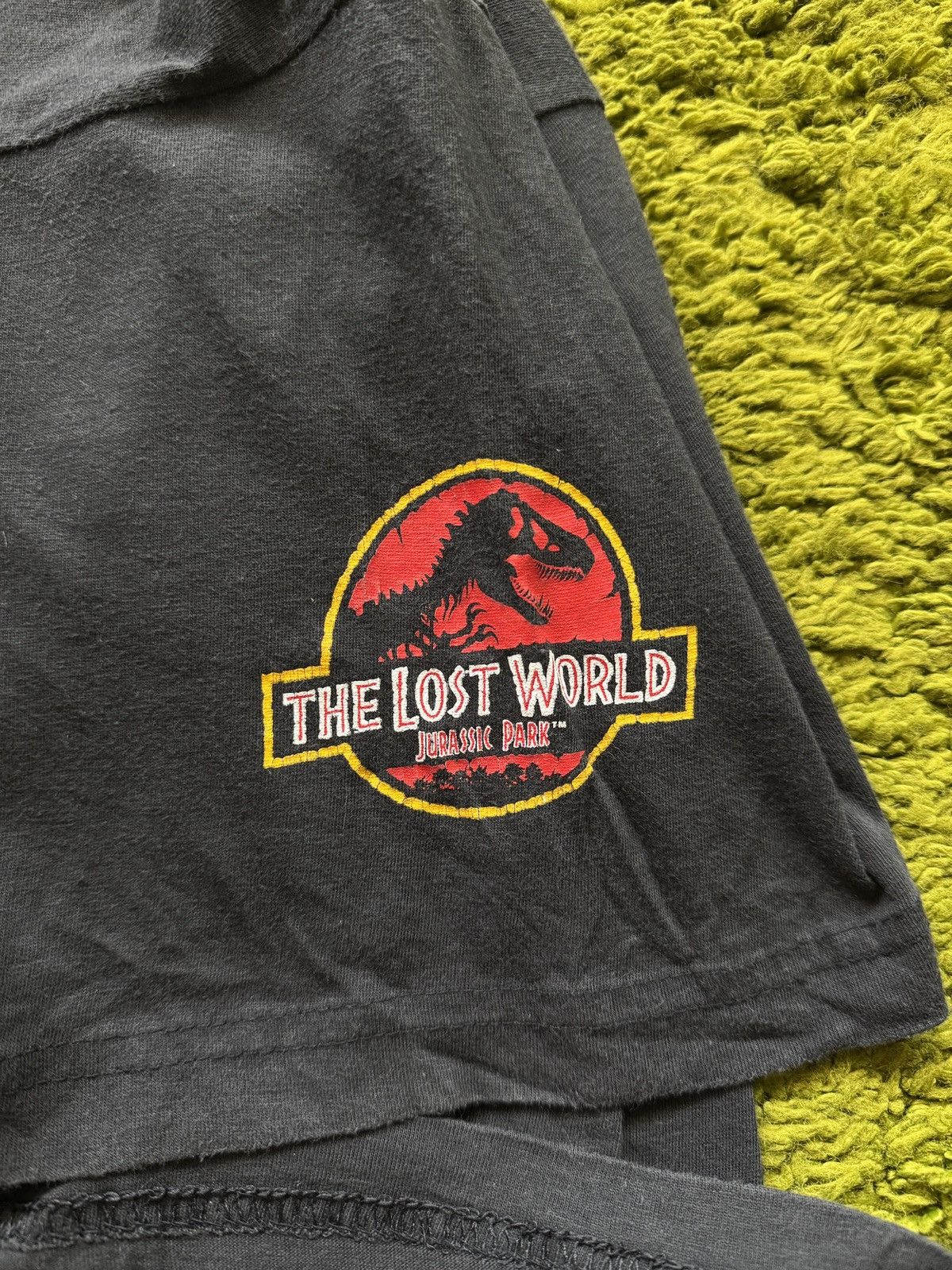 Band Tees Jurassic Park 1996 vintage rare t-shirt Size US L / EU 52-54 / 3 - 3 Thumbnail