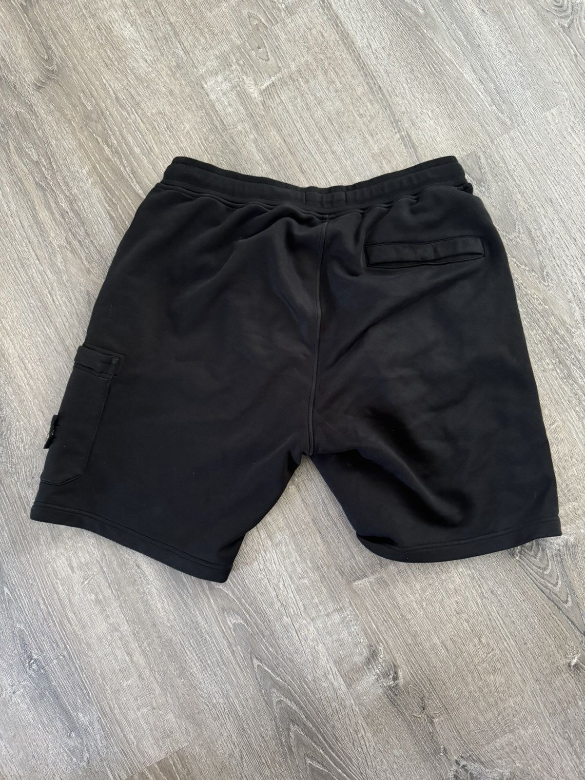 Stone Island STONE ISLAND SWEAT SHORTS Size US 34 / EU 50 - 2 Thumbnail