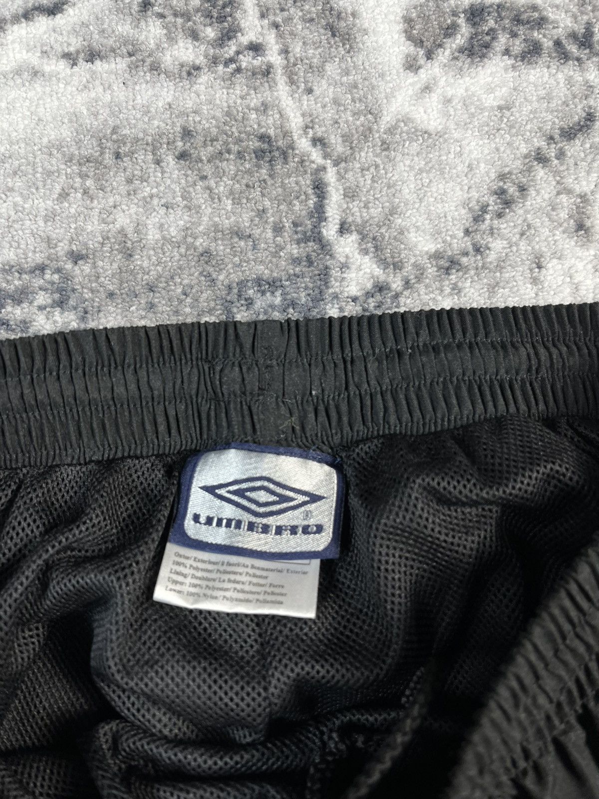 Umbro Umbro Black Track Pants Size M Fit L Size US 36 / EU 52 - 7 Thumbnail