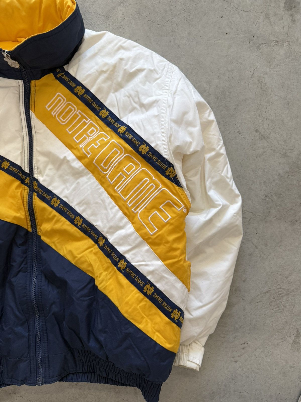 Other Vintage 90s notre dame jacket Size US L / EU 52-54 / 3 - 3 Thumbnail