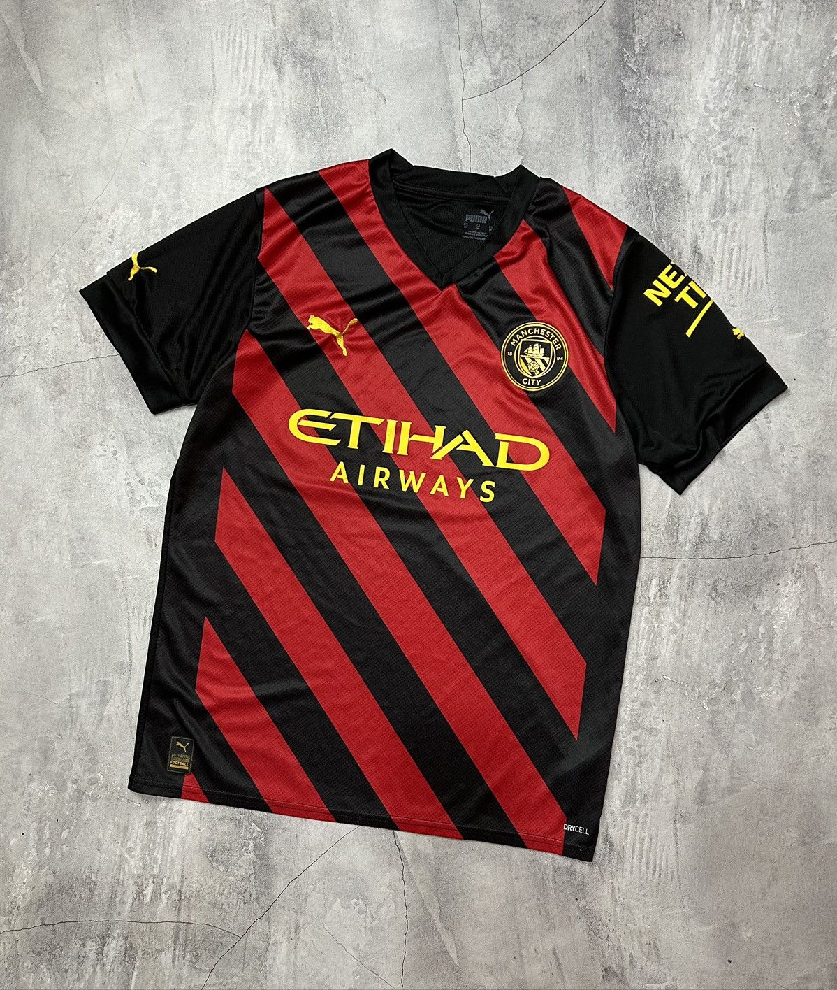 Nike × Puma Puma Manchester City 2022 2023 Away Shirt Jersey Size US M / EU 48-50 / 2 - 1 Thumbnail