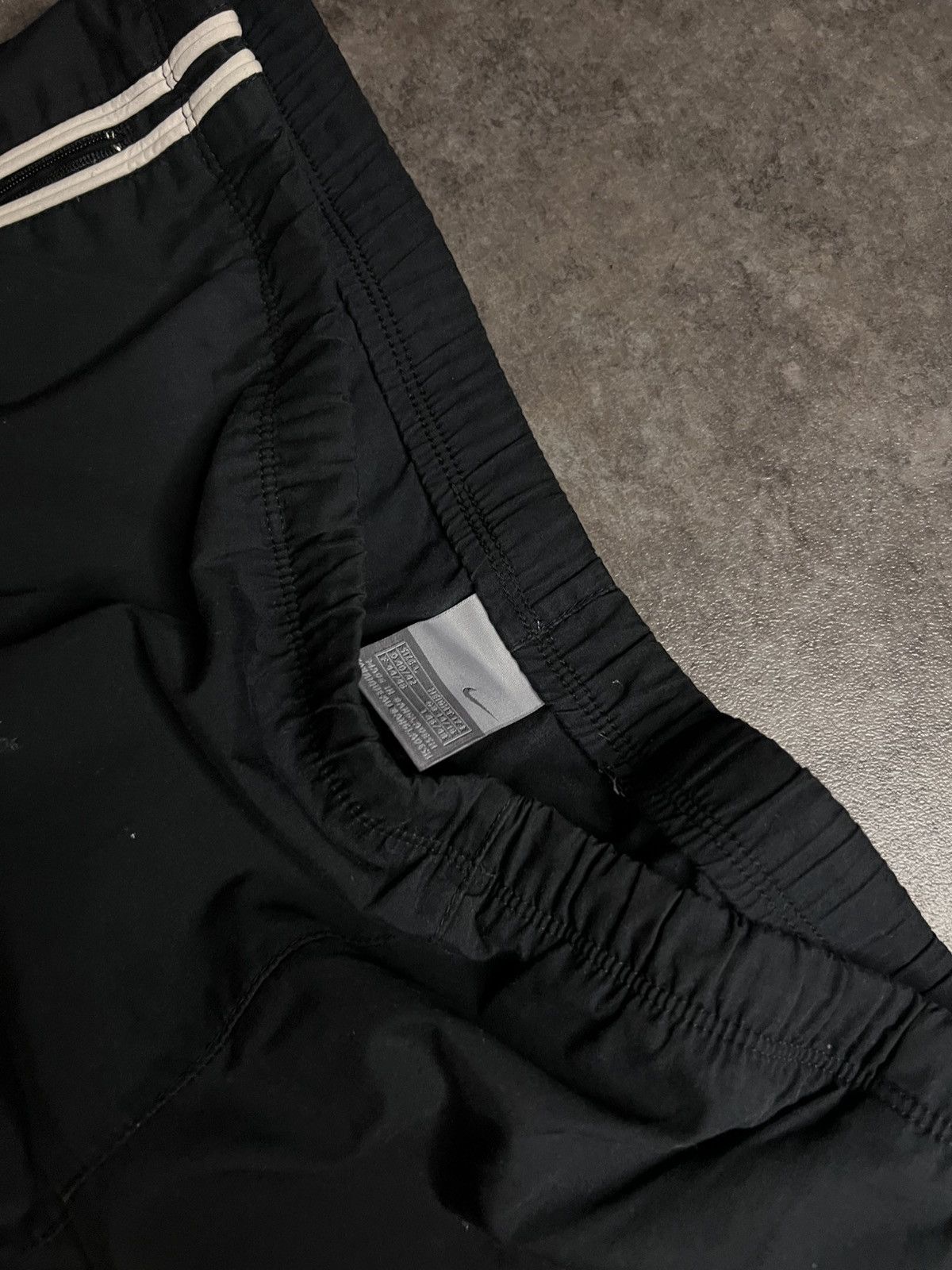 Nike Vintage nylon pants Nike Size 32" / US 10 / IT 46 - 4 Thumbnail