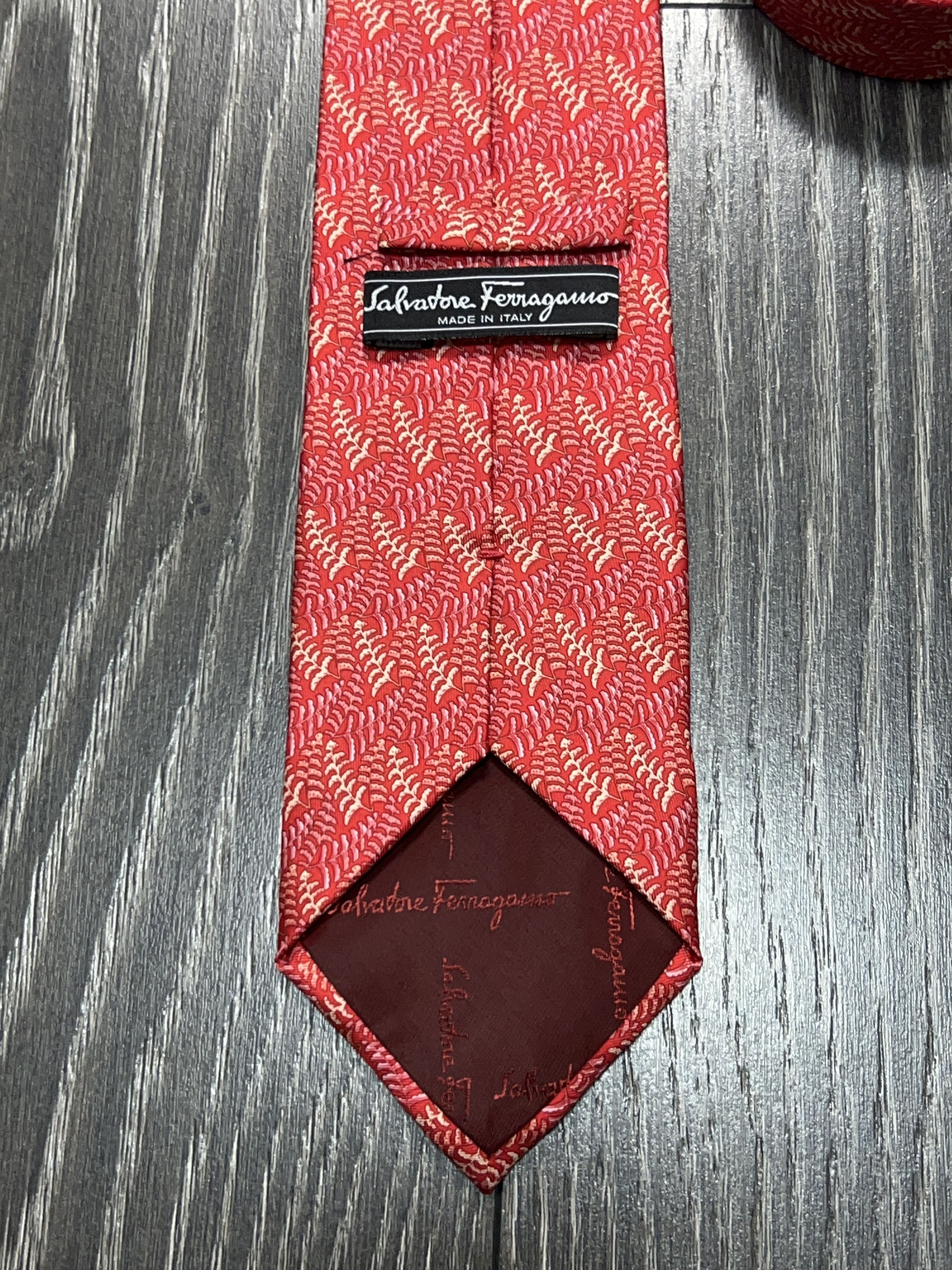 Salvatore Ferragamo Tie Necktie Cravatte 100% Silk Made in Italy Size ONE SIZE - 4 Thumbnail