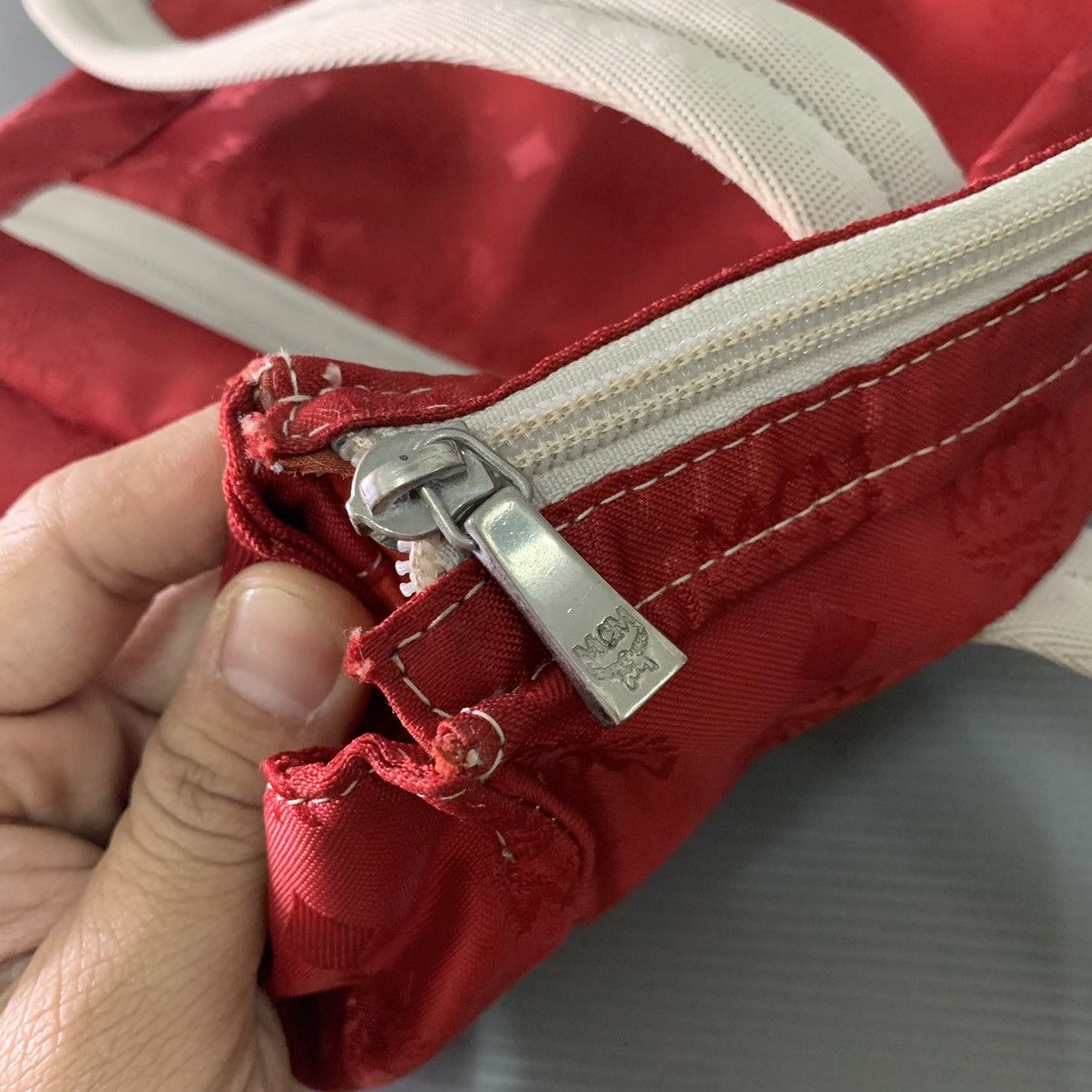 MCM MCM Red Large Shoulder Bag Size ONE SIZE - 10 Thumbnail