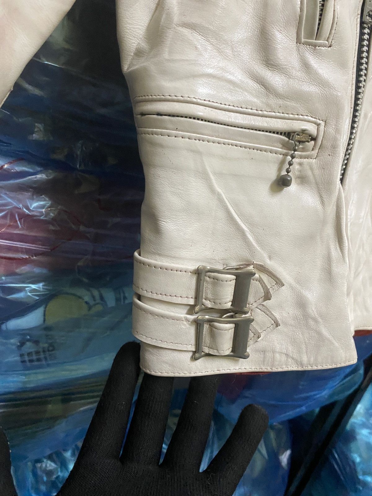Genuine Leather Vintage Triple Six UK White Leather Biker Jacket - Size 32 Size US XS / EU 42 / 0 - 10 Thumbnail