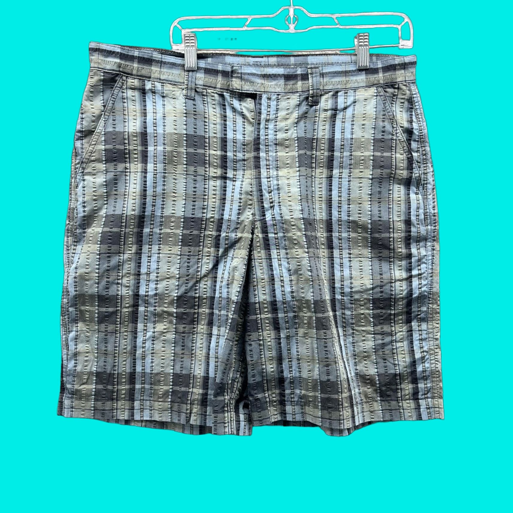 Patagonia Patagonia Shorts Mens 36 Green Plaid Chino Flat Front 10 Inseam Casual Summer Mens Size US 36 / EU 52 - 1 Thumbnail