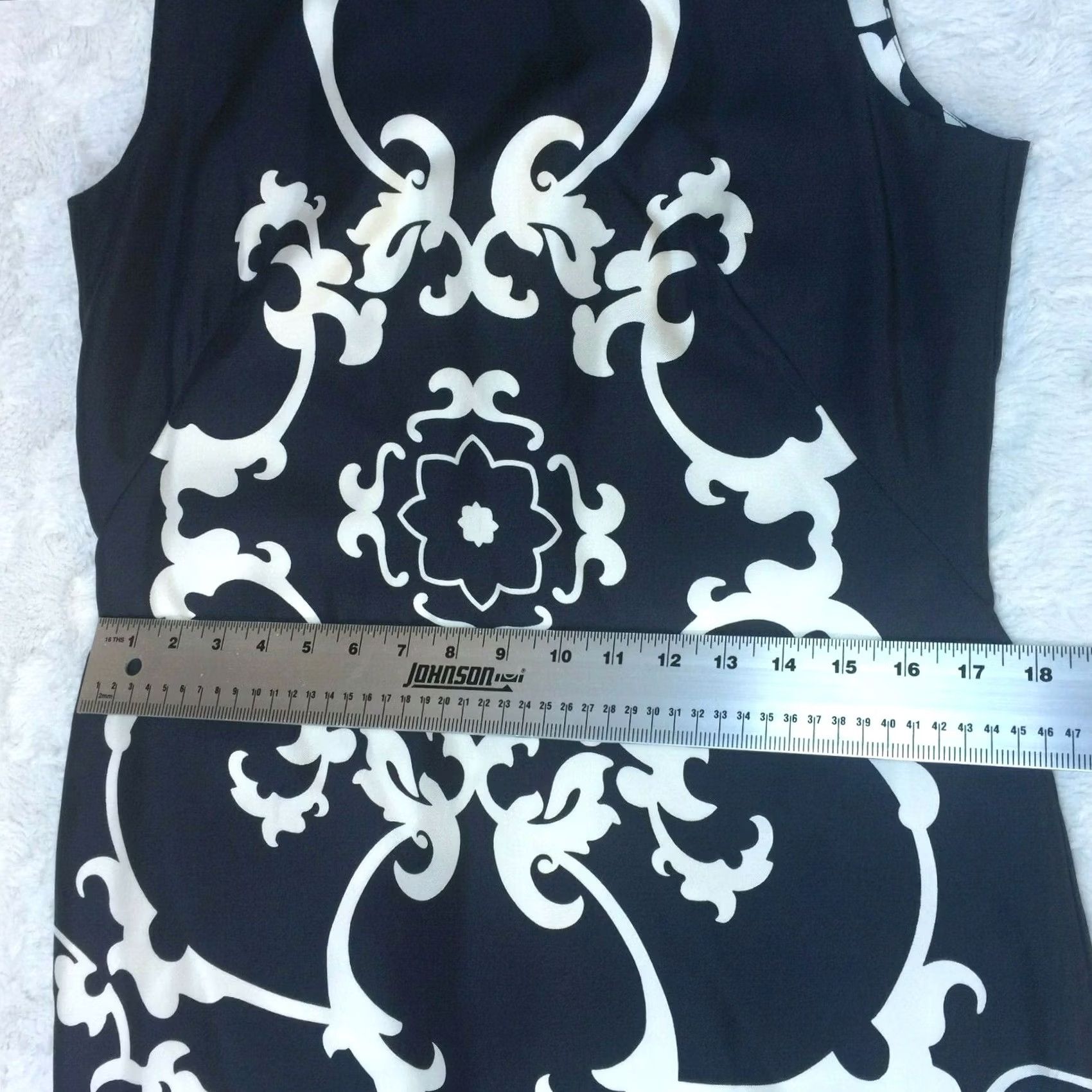 Banana Republic Banana Republic Womens Sleeveless Shift Dress Black Silk Keyhole Back Zip Size 10 Size L / US 10 / IT 46 - 7 Thumbnail