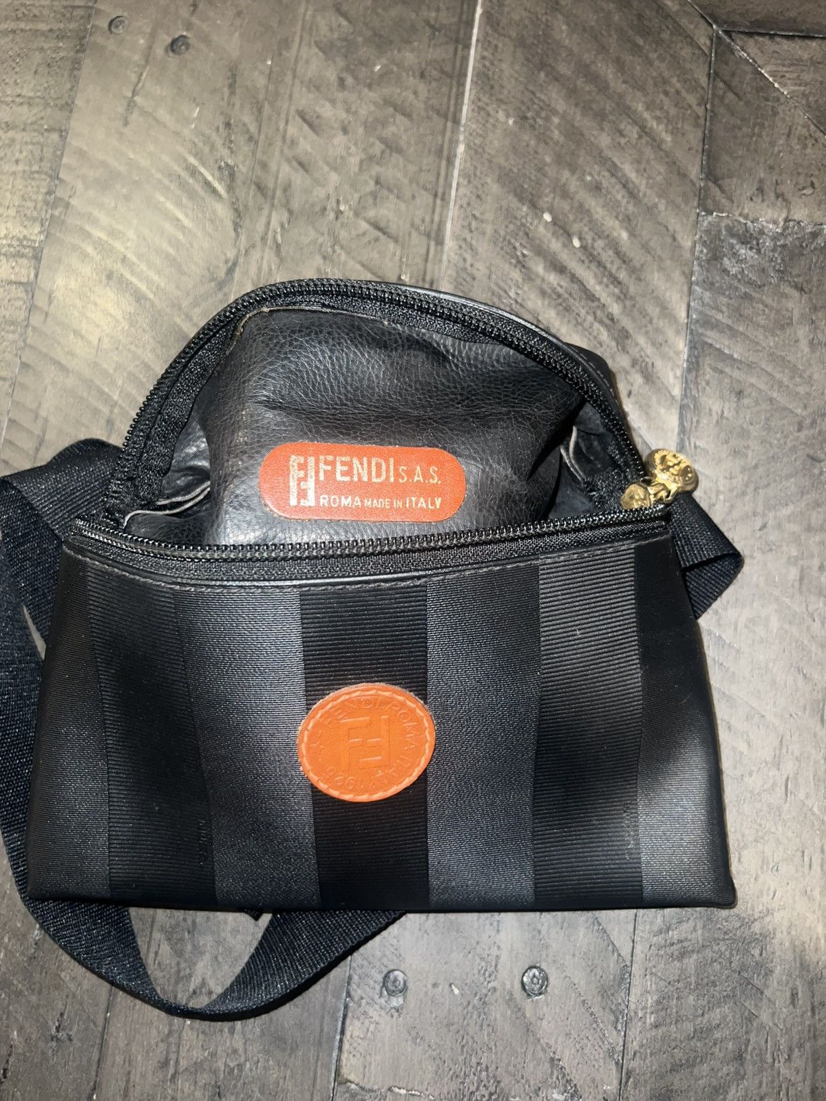 Fendi Vintage Fendi Belt Bag Size ONE SIZE - 6 Thumbnail