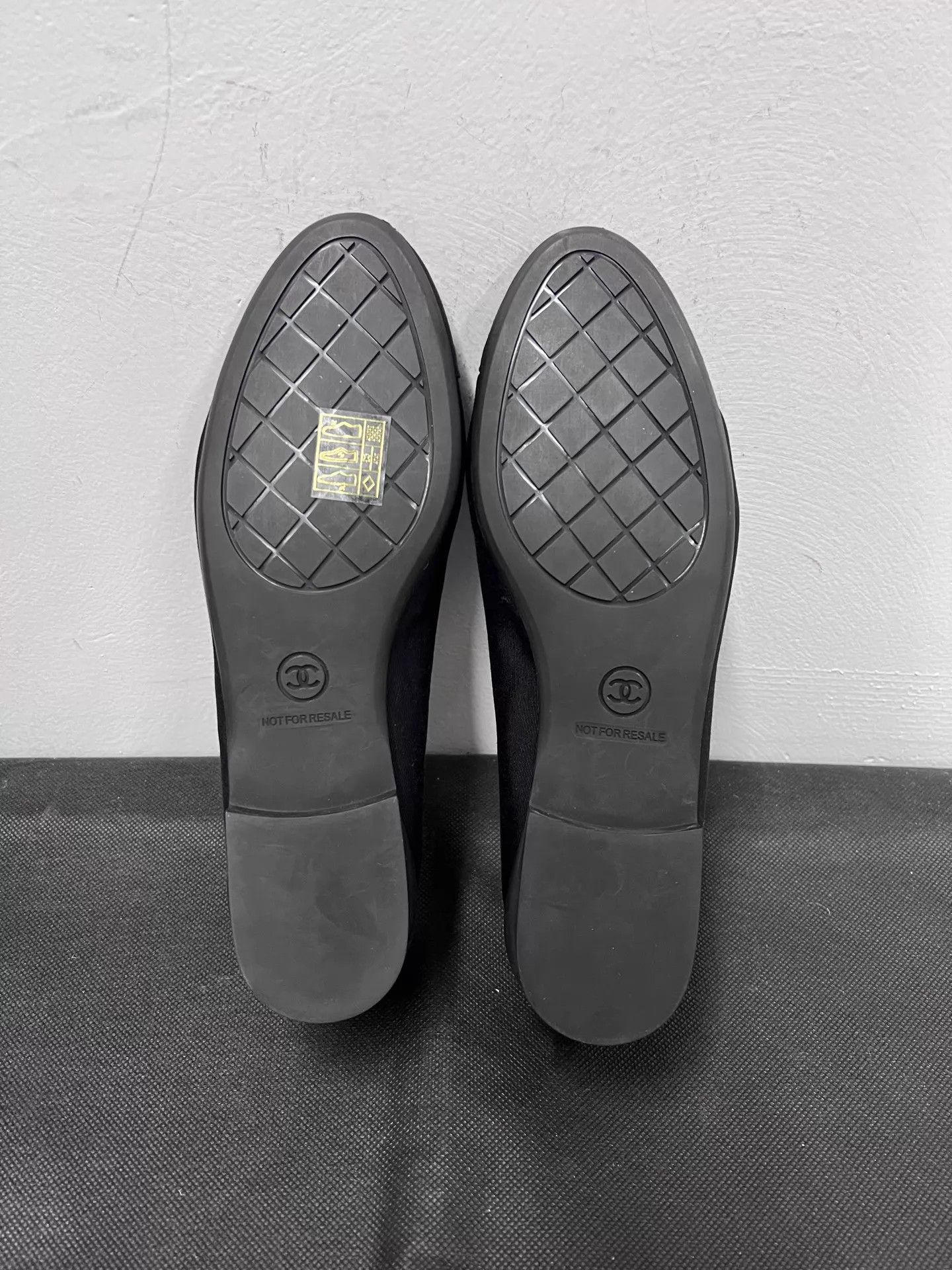 Chanel Chanel Women's Classic Ballet Flats 35 New Worn Once Size US 4.5 / IT 34.5 - 7 Thumbnail