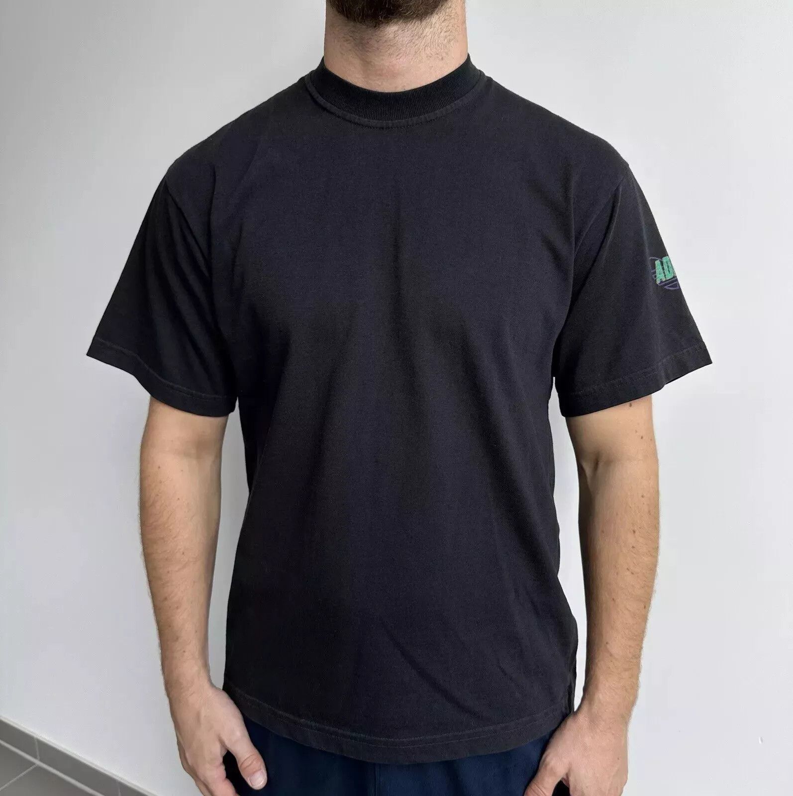 Adidas VINTAGE 1990s ADIDAS SHIRT TEE 90s BLOKE LOGO RETRO Size US S / EU 44-46 / 1 - 1 Thumbnail