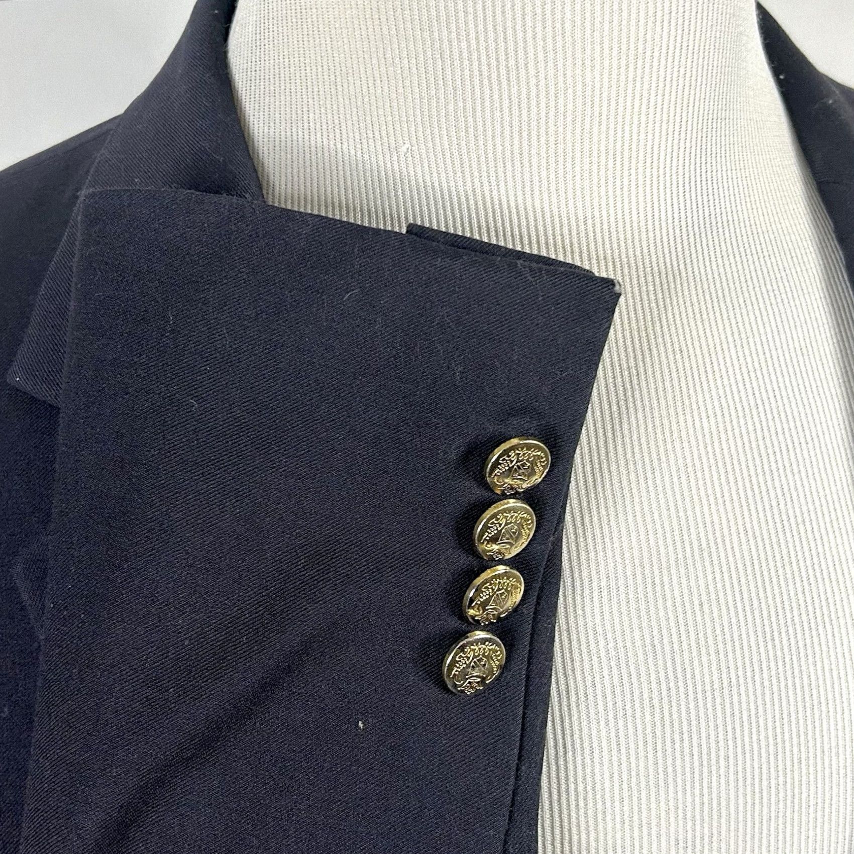 Jos. A. Bank Jos A Bank Blazer 44L Wool Dark Navy Blue Two Button Lined Vented Men Regular Jacket Blazer 2 Piece 100% Wool Notch Lapel Mens Size 44R - 5 Thumbnail