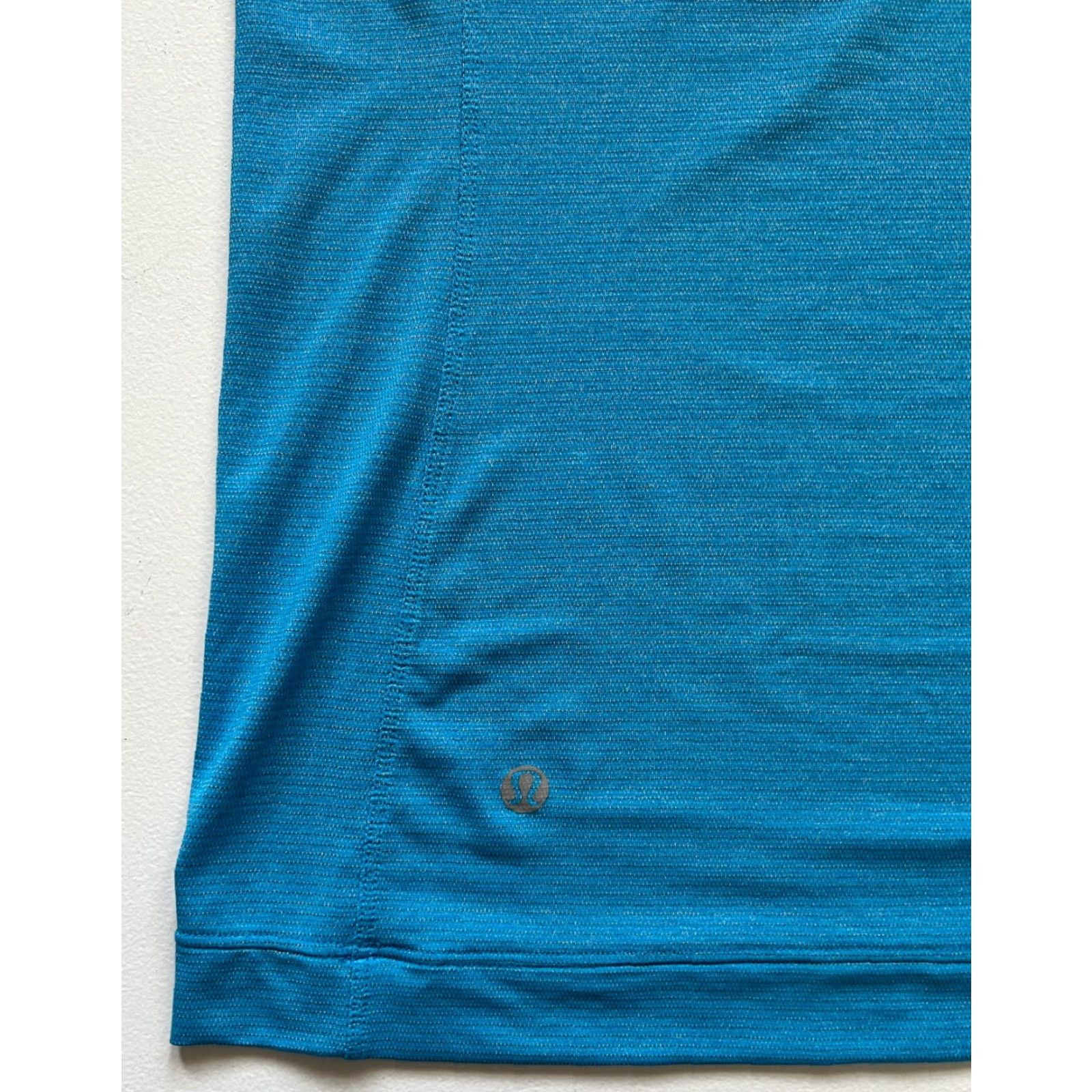 Lululemon Lululemon Men's Short Sleeve Henley Shirt Blue M T-Shirt Pullover Activewear Lightweight Stretch Size US M / EU 48-50 / 2 - 6 Thumbnail