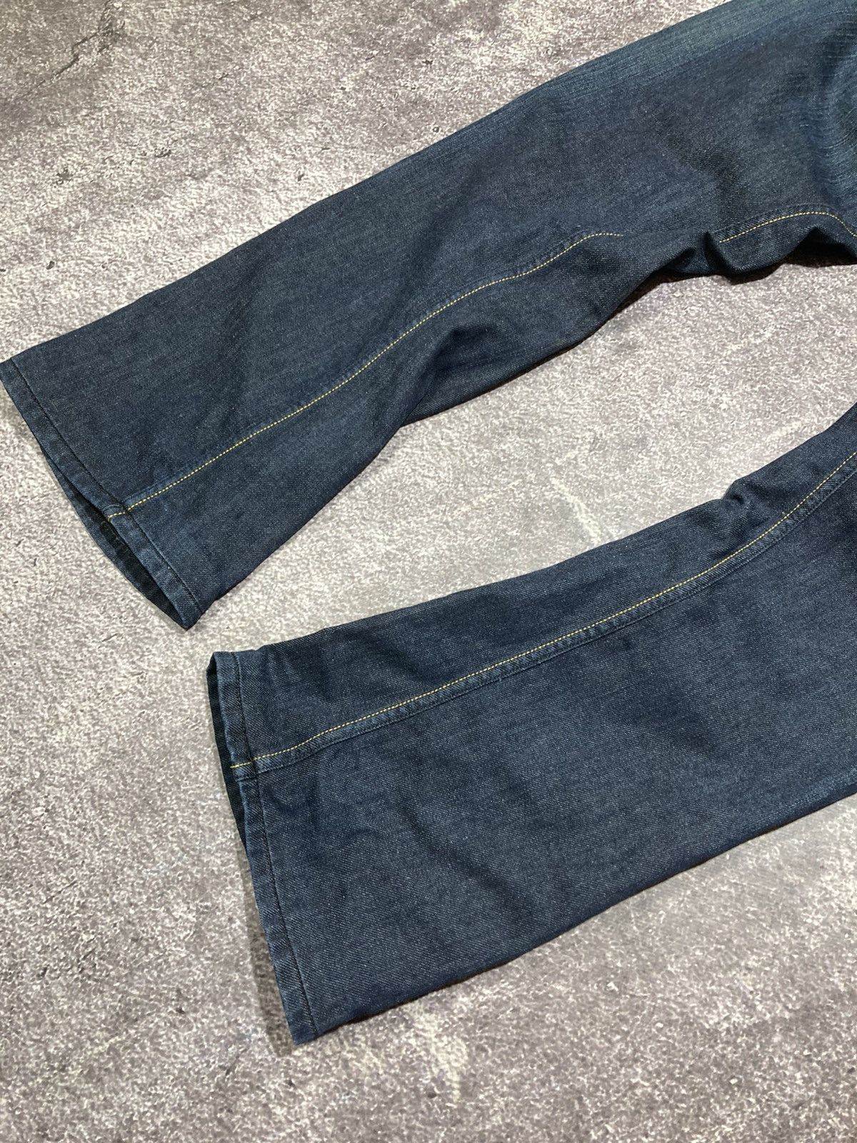 Diesel DIESEL Vintage Jeans Distressed Denim Flared Patch Pockets Size US 30 / EU 46 - 11 Thumbnail