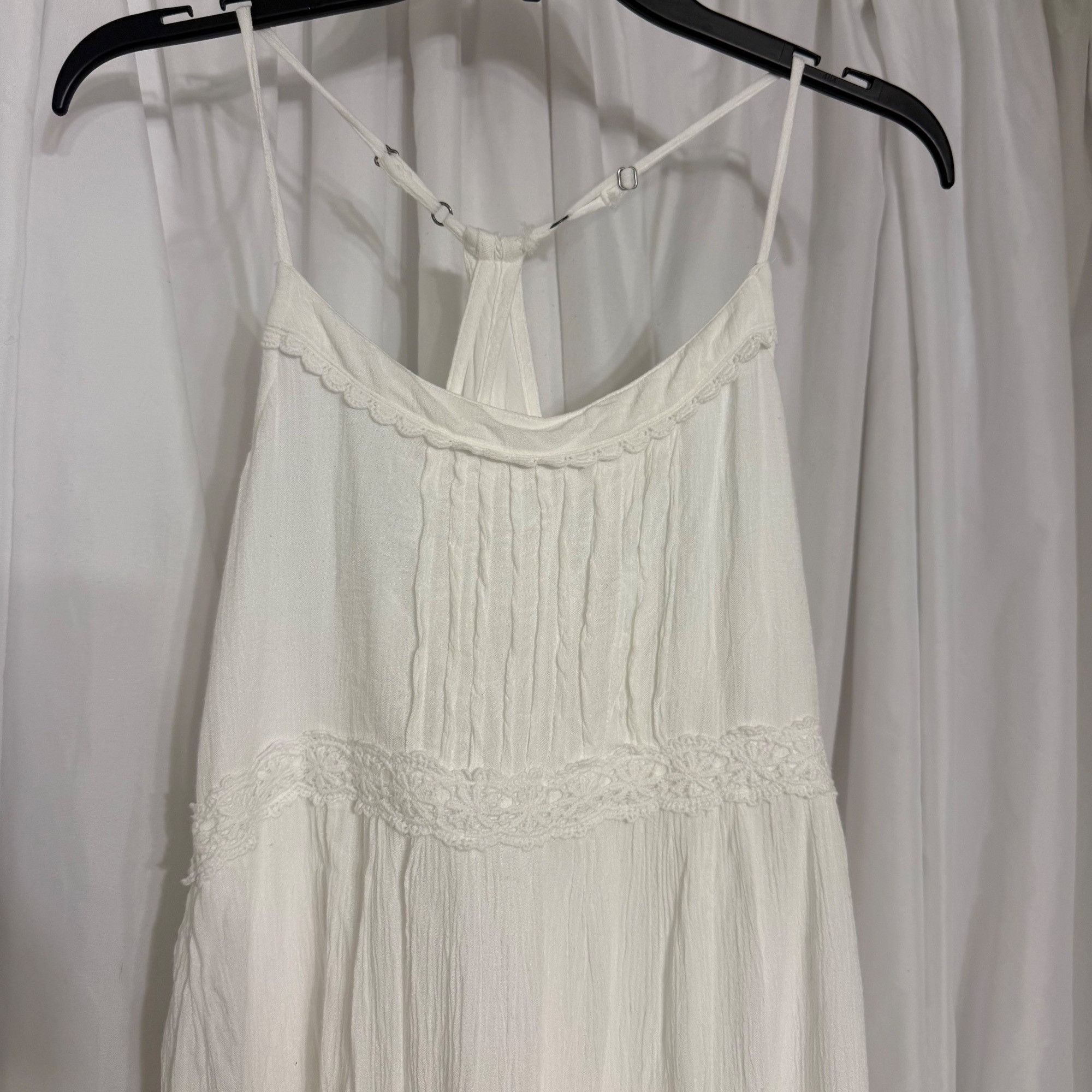 Hollister Hollister Ivory Spaghetti Strap Sleeveless Tiered Mini Dress Size S / US 4 / IT 40 - 2 Thumbnail