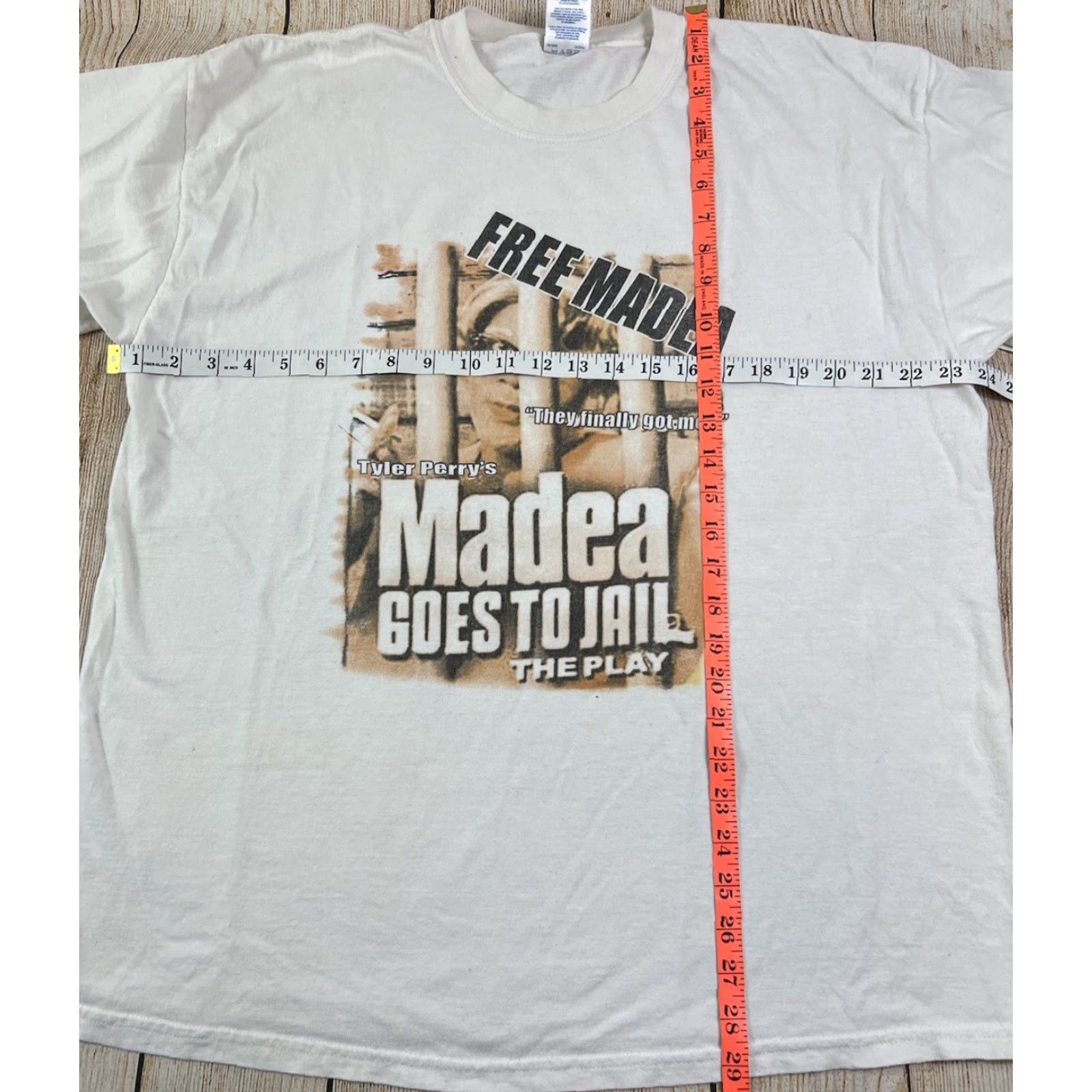 Gildan VINTAGE Tyler Perry Madea Goes To Jail Movie Promo T Shirt White XL Mens Short Sleeve Crew Neck Gildan Graphic Print Double-Sided Size US XL / EU 56 / 4 - 6 Thumbnail