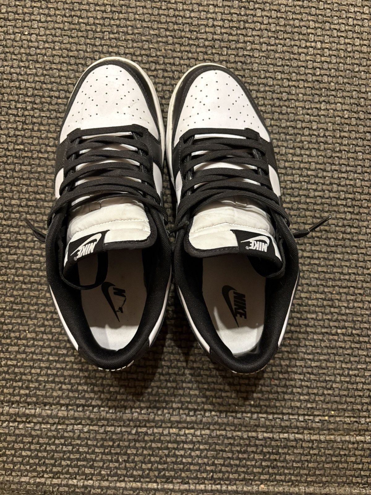 Nike Nike Panda Dunks Size US 10.5 / EU 43-44 - 2 Thumbnail