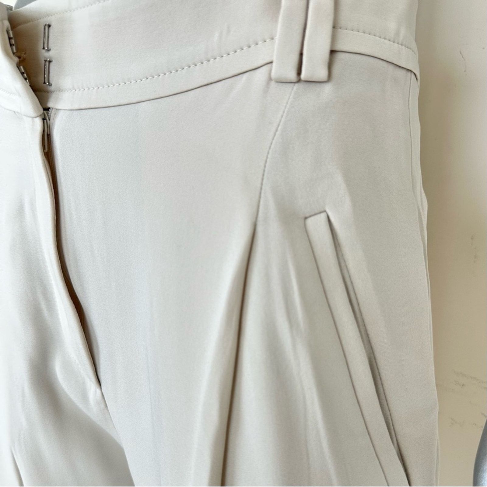 Brunello Cucinelli Brunello Cucinelli silk pants size 4 US Authentic 1200$ Size 27" / US 4 / IT 40 - 2 Thumbnail
