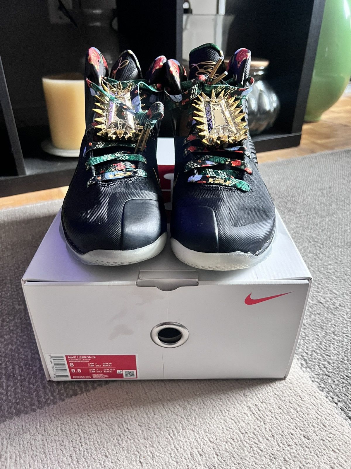 Nike NIKE LEBRON 9 Size US 8 / EU 41 - 2 Thumbnail