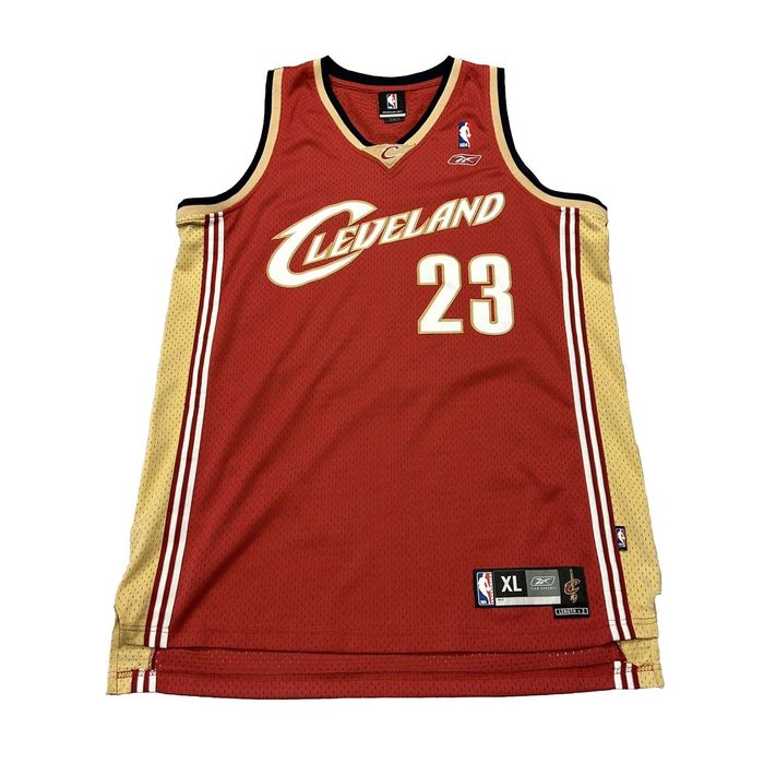 Reebok REEBOK LEBRON JAMES CLEVELAND CAVALIERS RED GOLD BASKETBALL ...