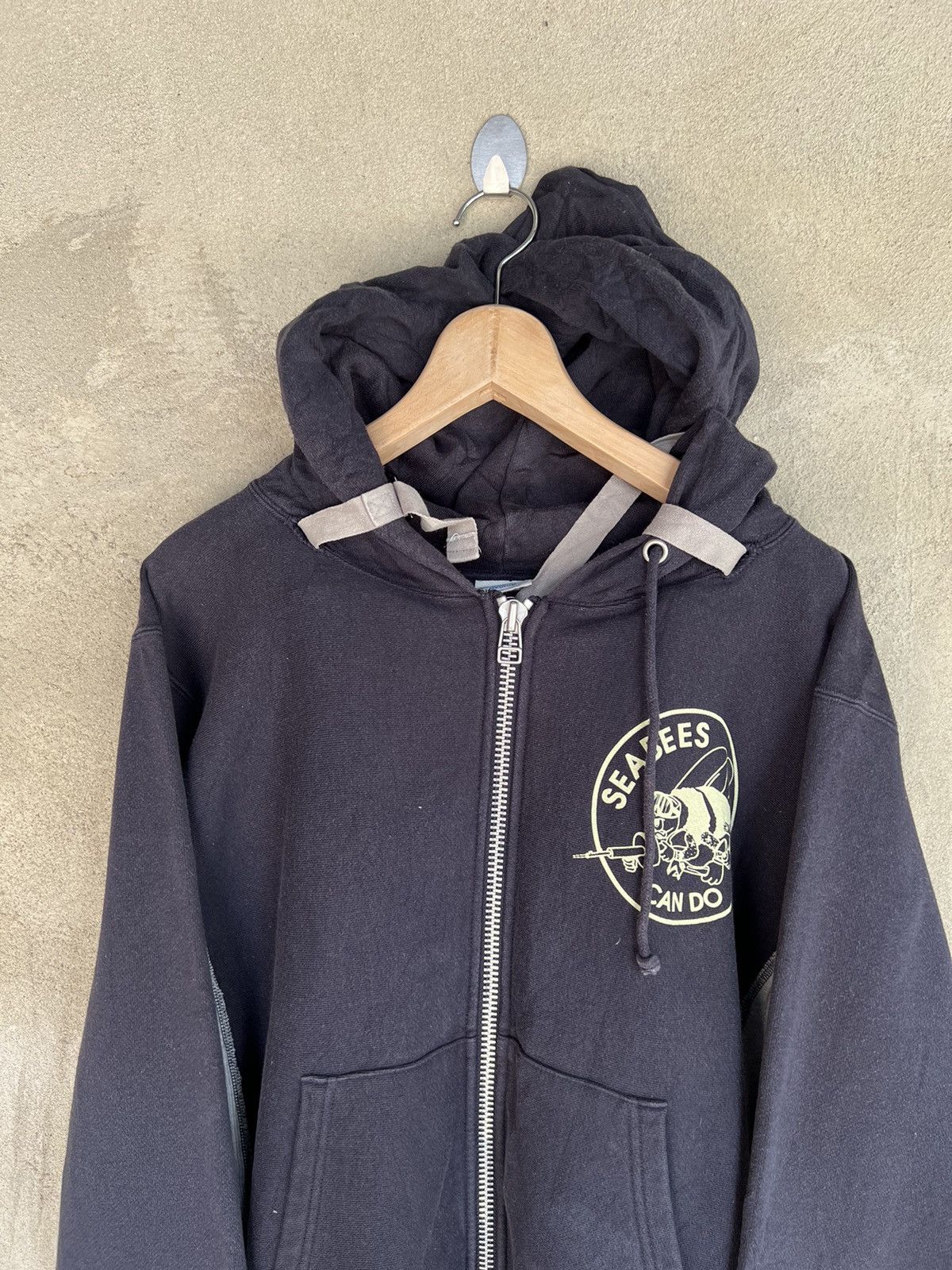 Champion Vintage Champion SEABEES Hoodies Size US M / EU 48-50 / 2 - 3 Thumbnail