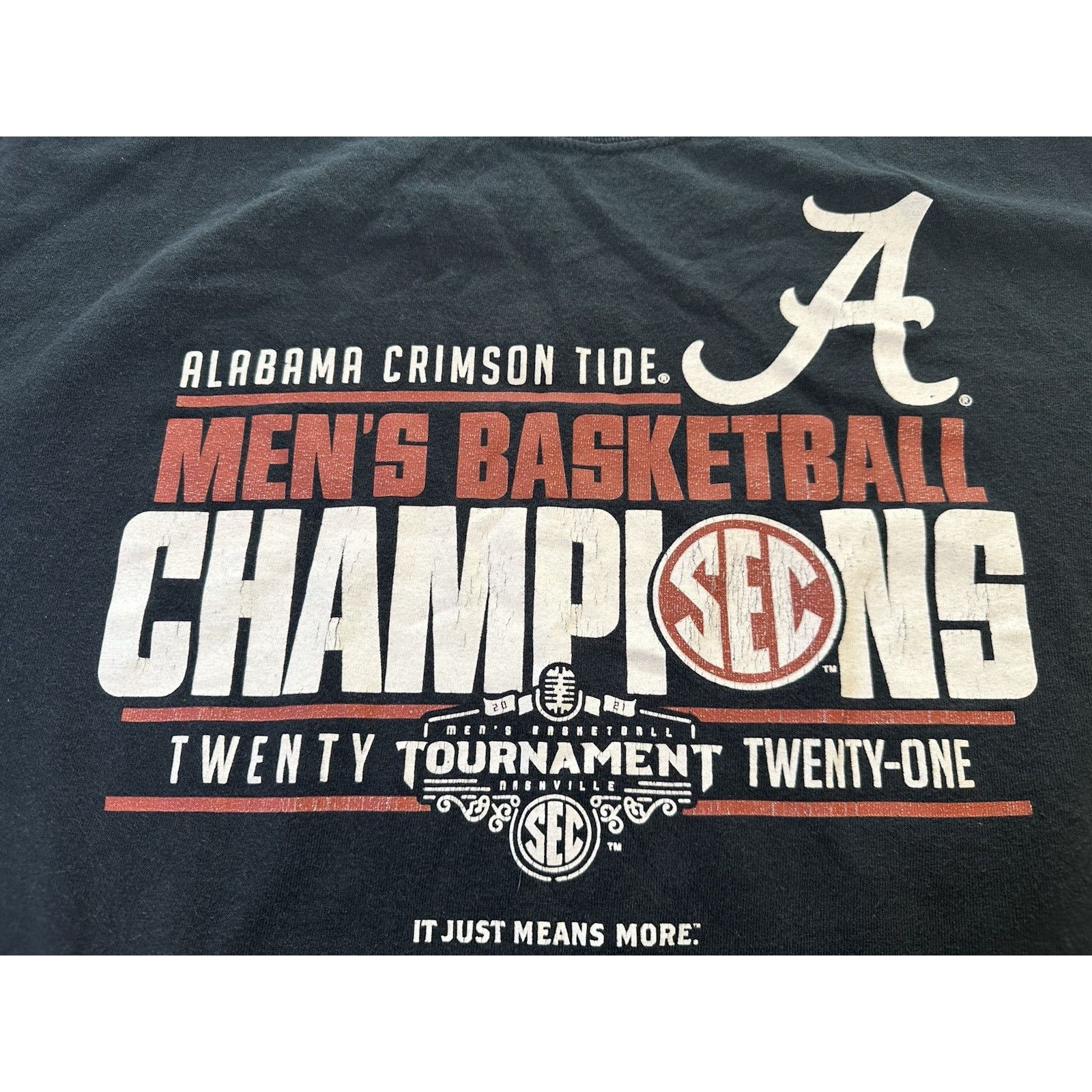 Gildan Alabama Crimson Tide Basketball NCAA Champs 2021 Tshirt XL Size US XL / EU 56 / 4 - 2 Thumbnail