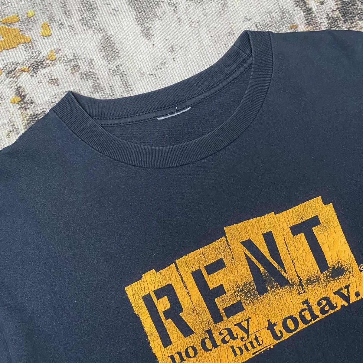 Vintage 💥Distressed💥Vintage Rent No Day But Today Musical Drama Tee Size US M / EU 48-50 / 2 - 17 Thumbnail