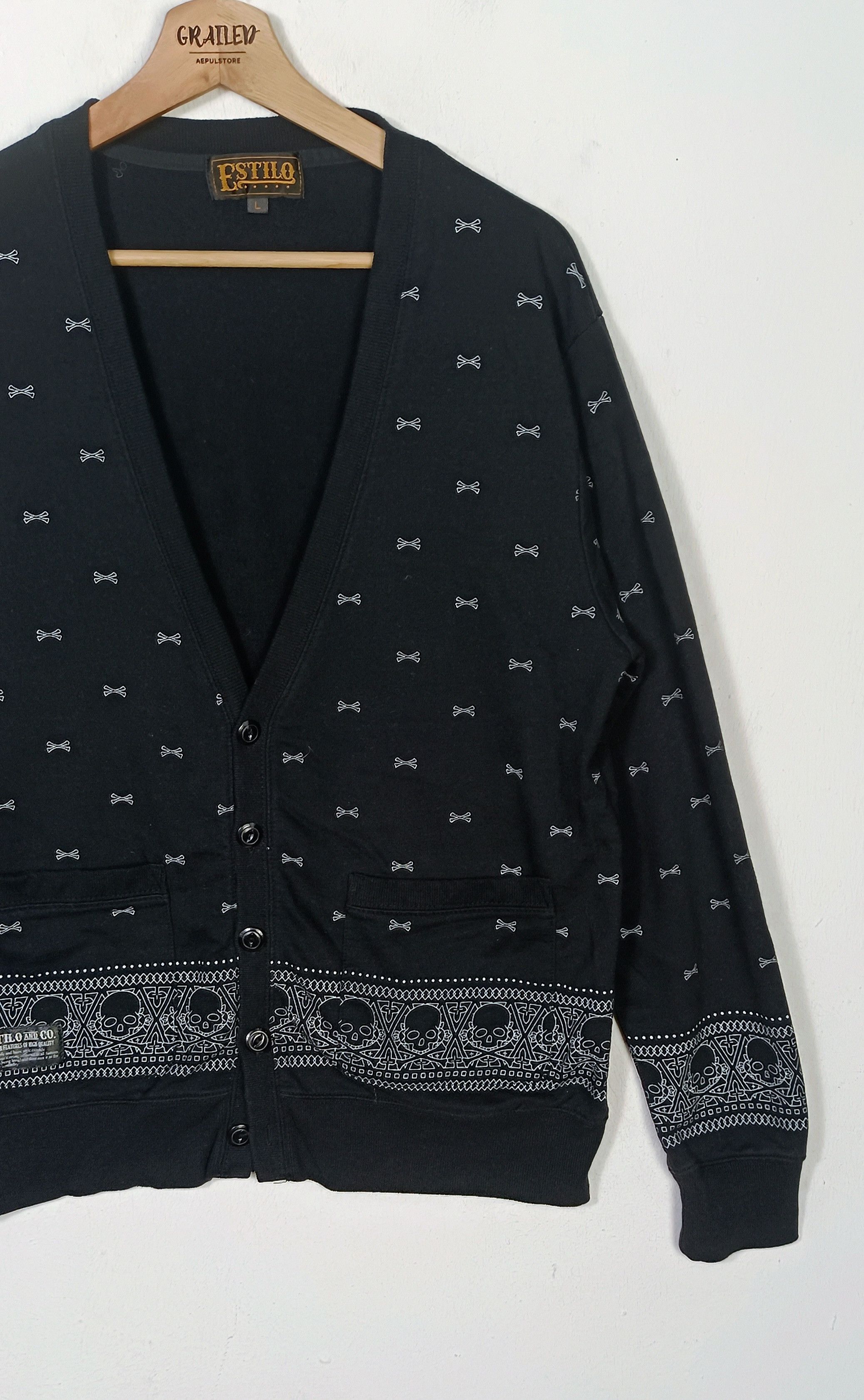 If Six Was Nine Estilo Cardigan Skull ifsixwasnine lgb style Size US L / EU 52-54 / 3 - 5 Thumbnail