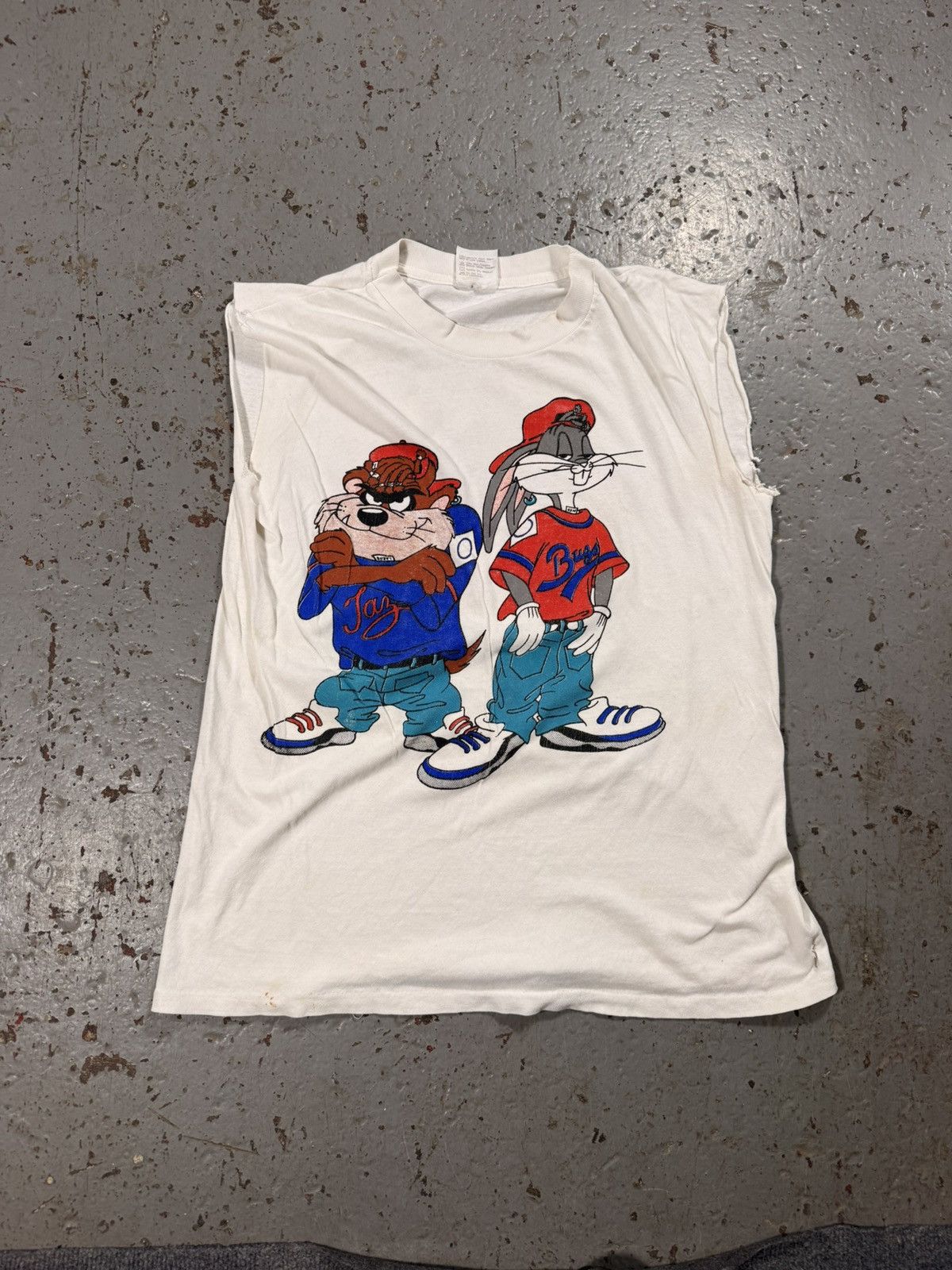 Other Vintage Looney Toons Bugs and Taz Cutoff Yee Size US L / EU 52-54 / 3 - 1 Thumbnail