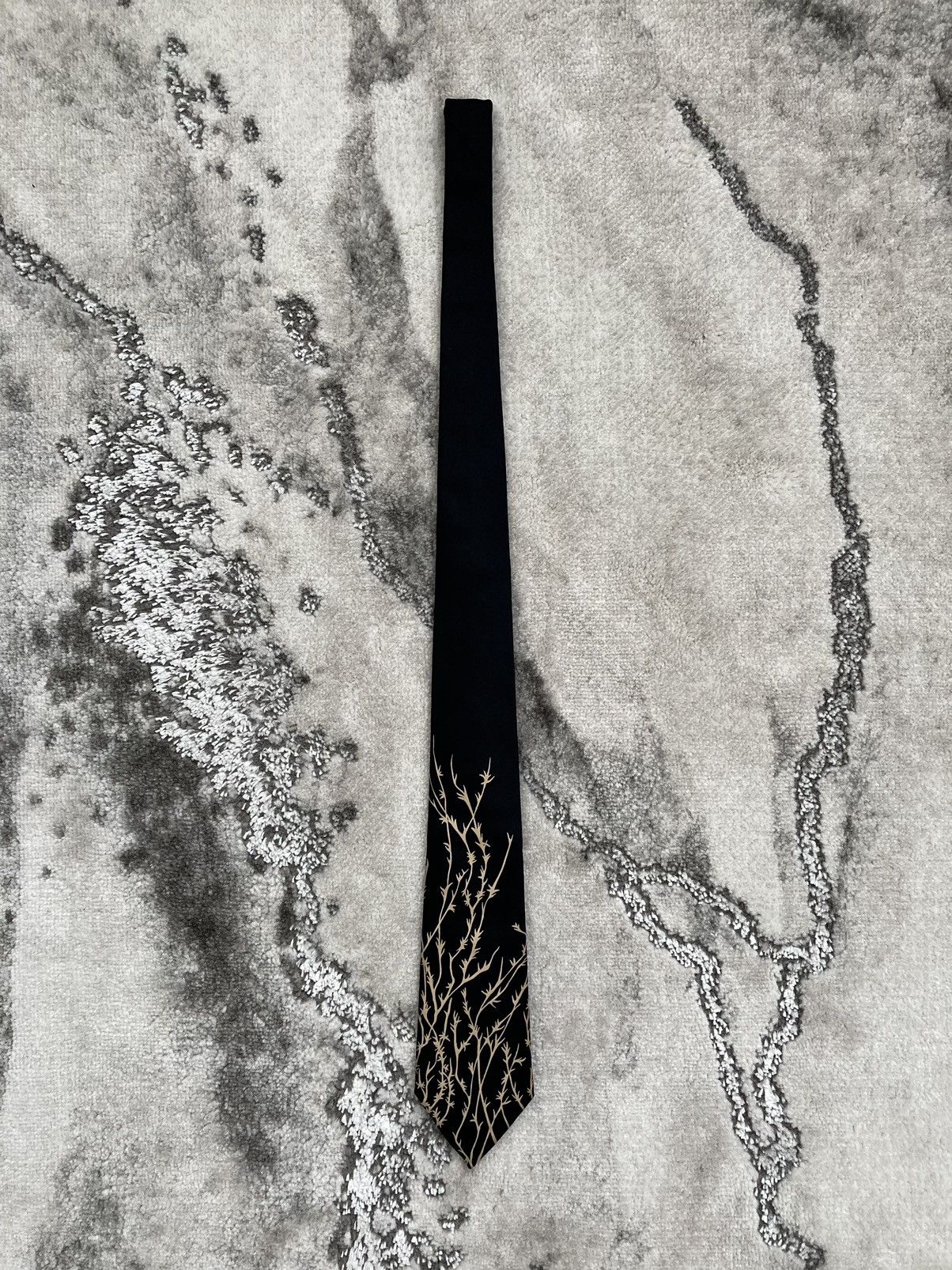 Alexander McQueen S/S 1996 “The Hunger” Silk Thorn Necktie Size ONE SIZE - 3 Thumbnail