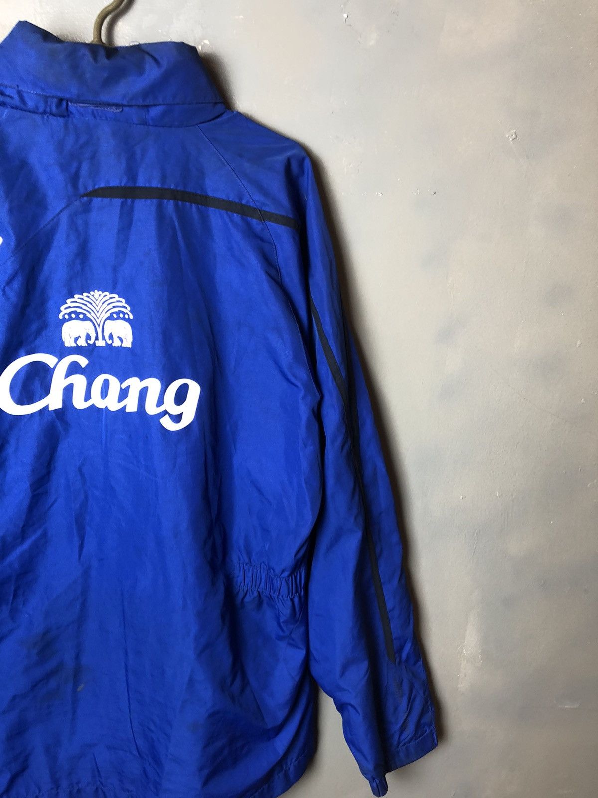 Umbro × Vintage Vintage men’s soccer jacket Umbro Manchester Sity size M Size US M / EU 48-50 / 2 - 9 Thumbnail