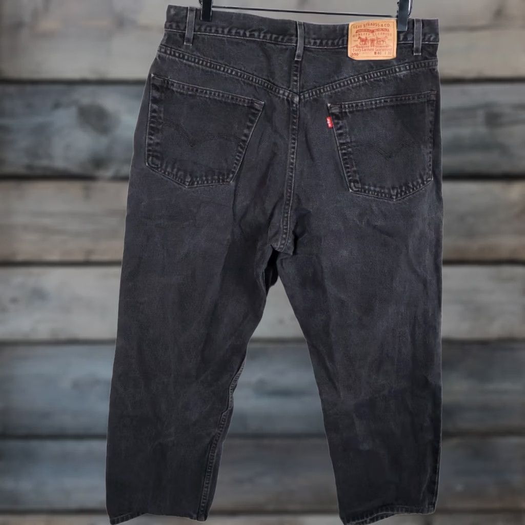 Levi's VINTAGE Levi's 550 Jeans Men's 36 x 26 Black Denim Relaxed Taper 90s Grunge Retro 550 Jeans Mens Regular 5-Pocket Design Jeans Size US 36 / EU 52 - 1 Thumbnail