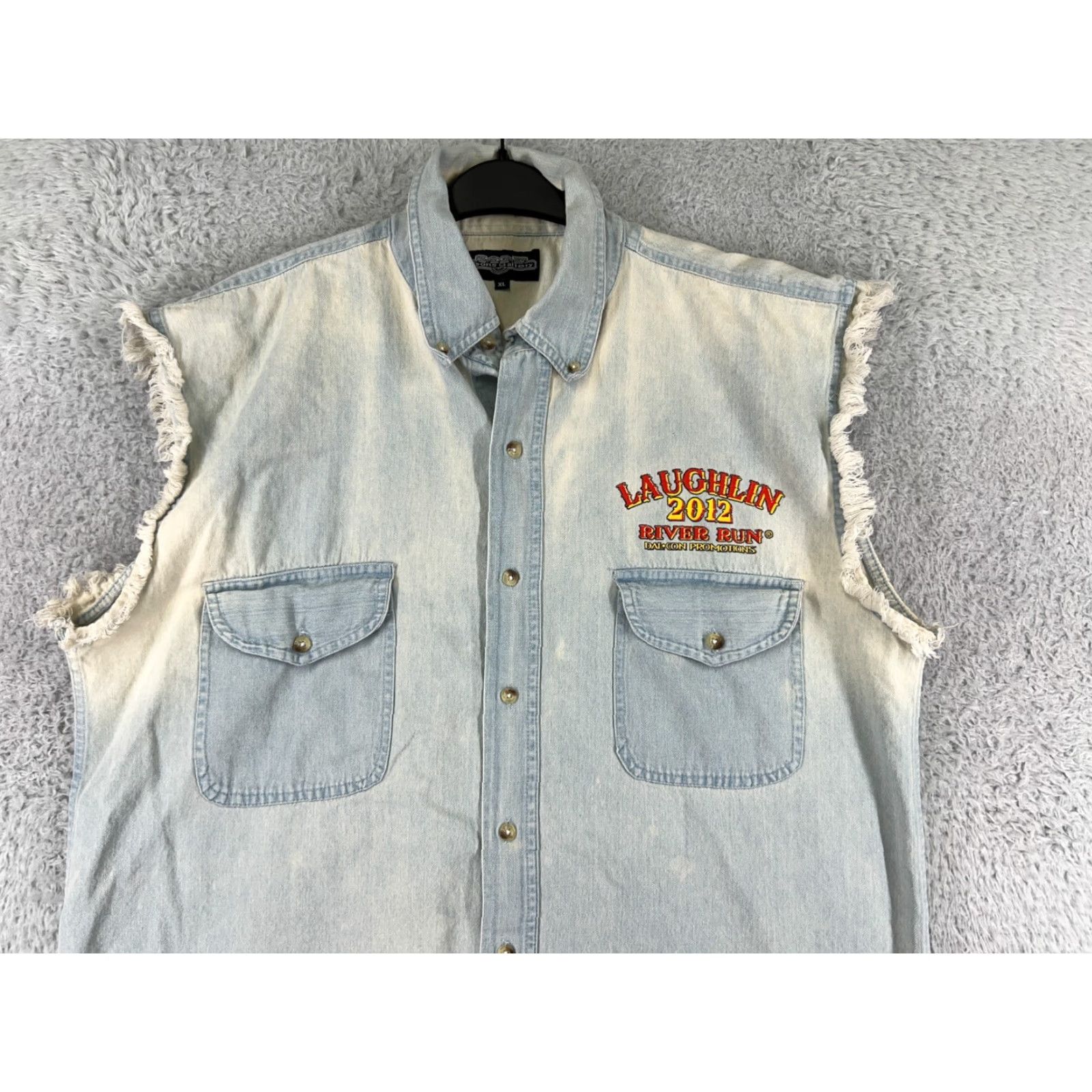 Denime VINTAGE Sports Gallery Vest Men XL Blue Denim Laughlin River Run 2012 Size US XL / EU 56 / 4 - 4 Thumbnail