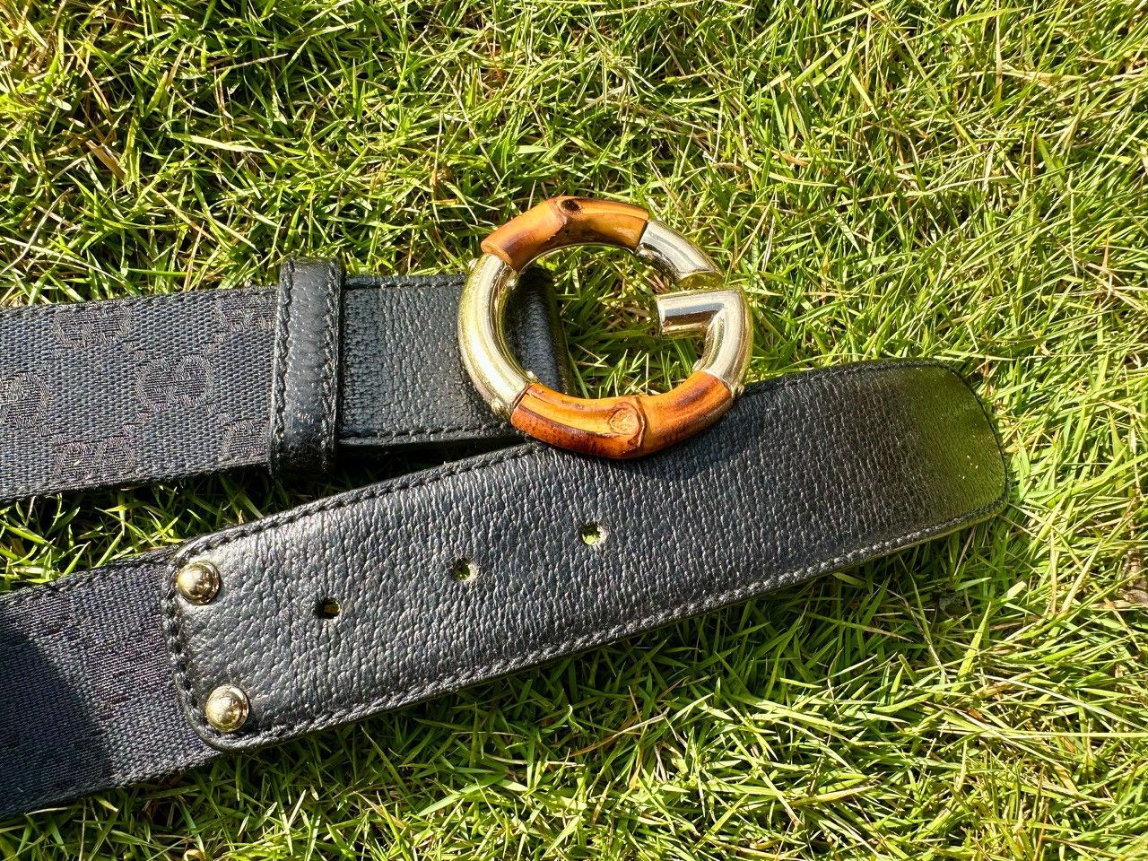 Gucci Authentic Gucci Bamboo GG Supreme G Buckle Belt Size ONE SIZE - 2 Thumbnail