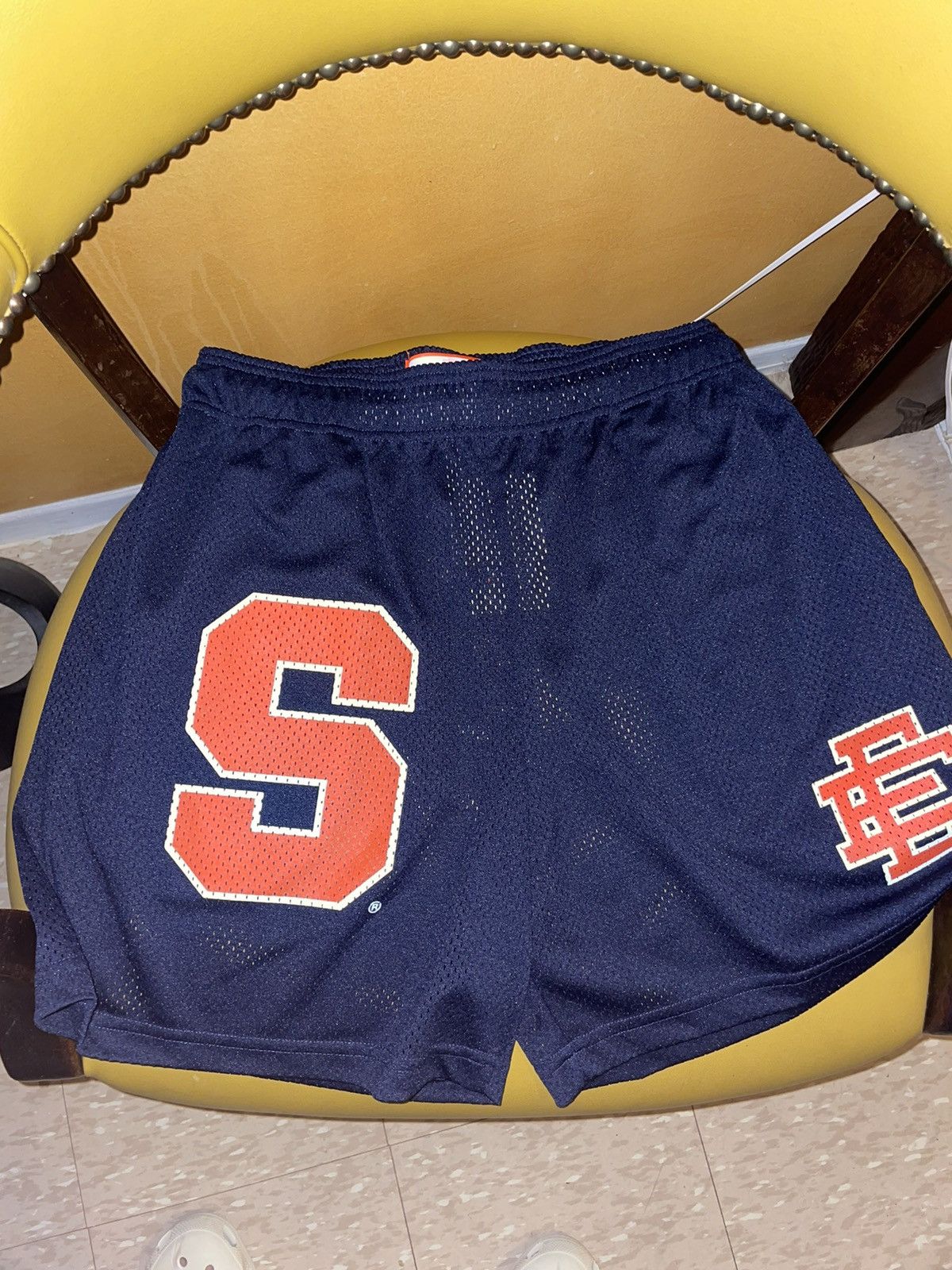Eric Emanuel Eric Emanuel Syracuse shorts size large brand new sold out Size US 34 / EU 50 - 3 Thumbnail